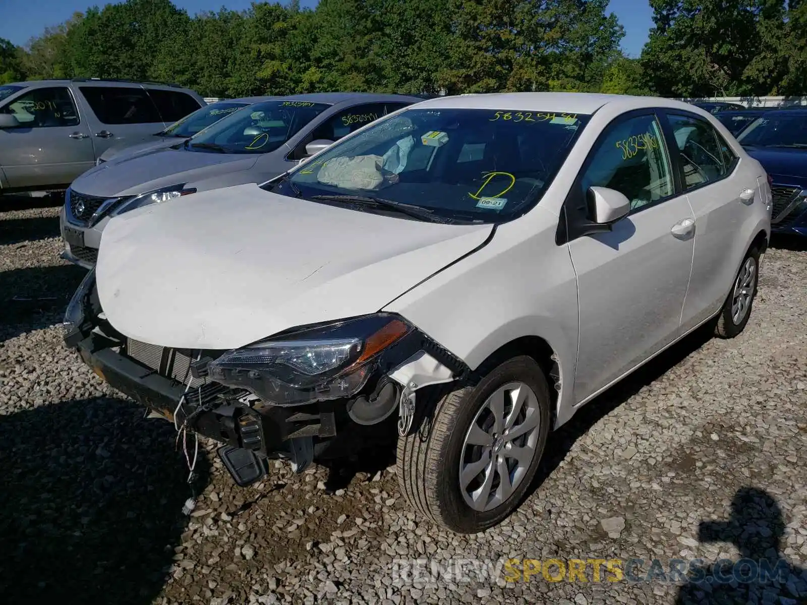 2 Photograph of a damaged car 5YFBURHE6KP898694 TOYOTA COROLLA 2019