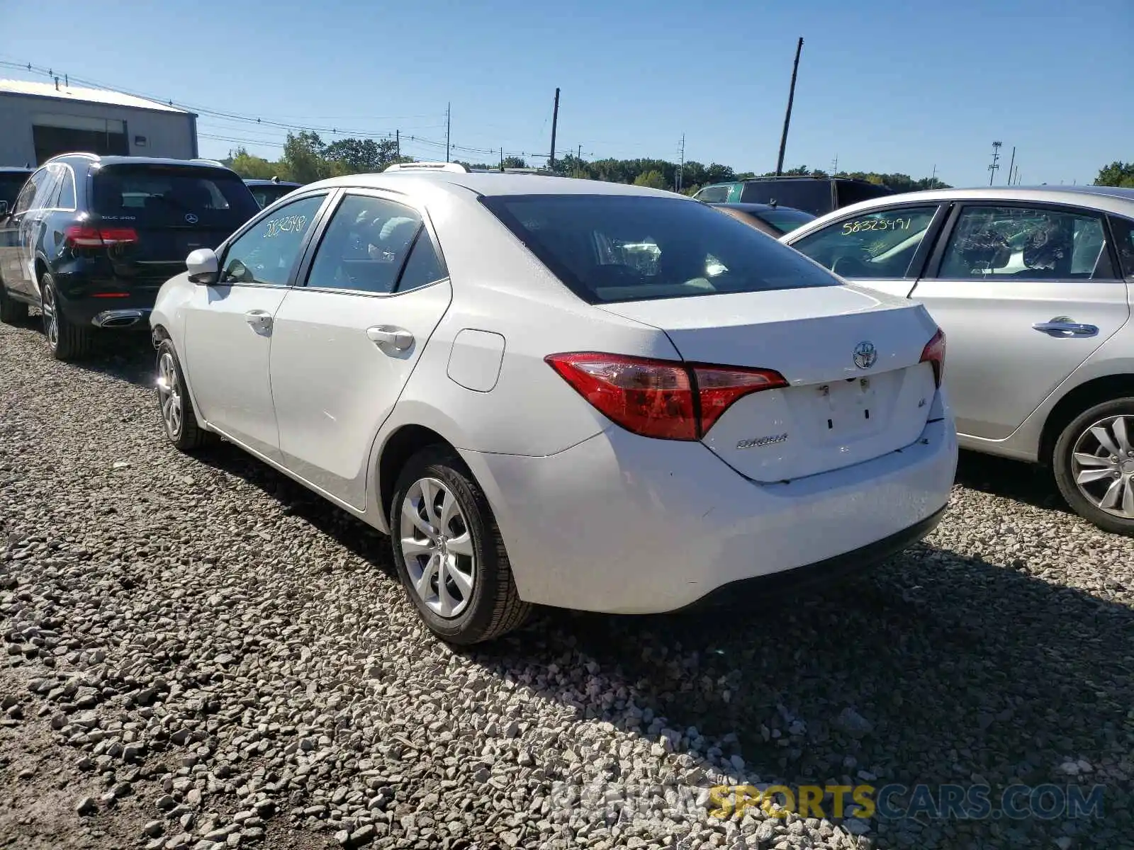 3 Photograph of a damaged car 5YFBURHE6KP898694 TOYOTA COROLLA 2019