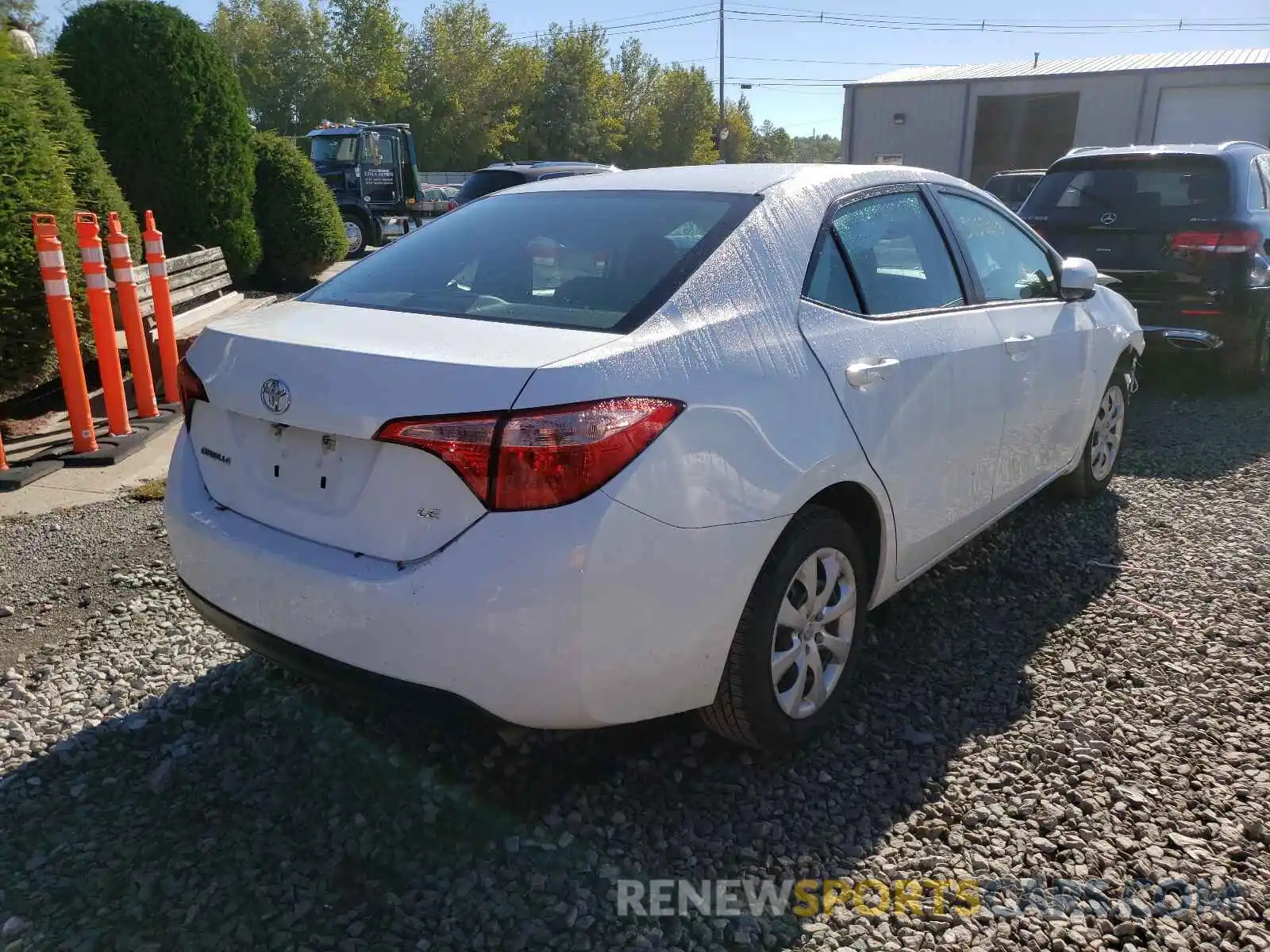 4 Photograph of a damaged car 5YFBURHE6KP898694 TOYOTA COROLLA 2019