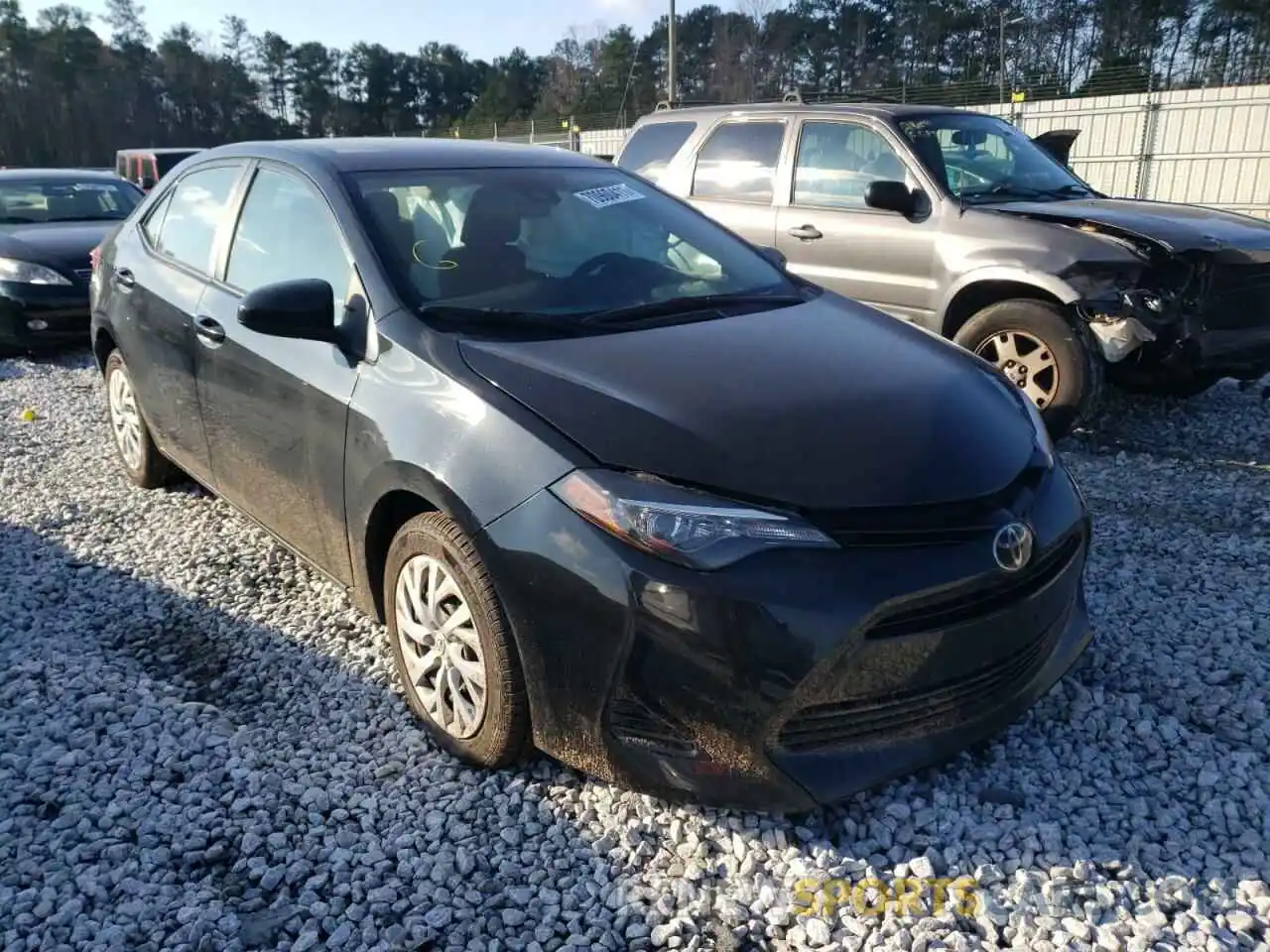 1 Photograph of a damaged car 5YFBURHE6KP899148 TOYOTA COROLLA 2019