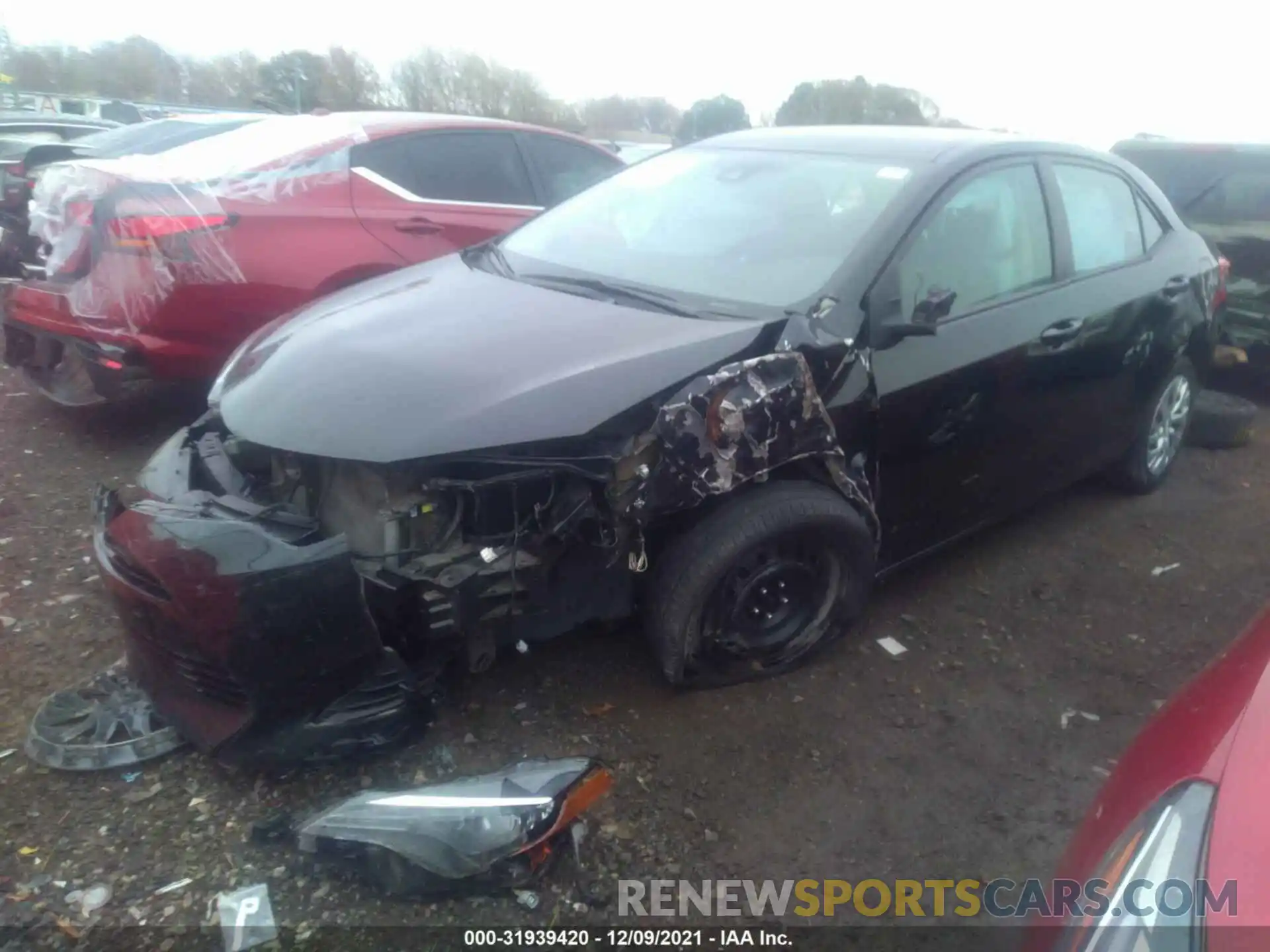 2 Photograph of a damaged car 5YFBURHE6KP899232 TOYOTA COROLLA 2019