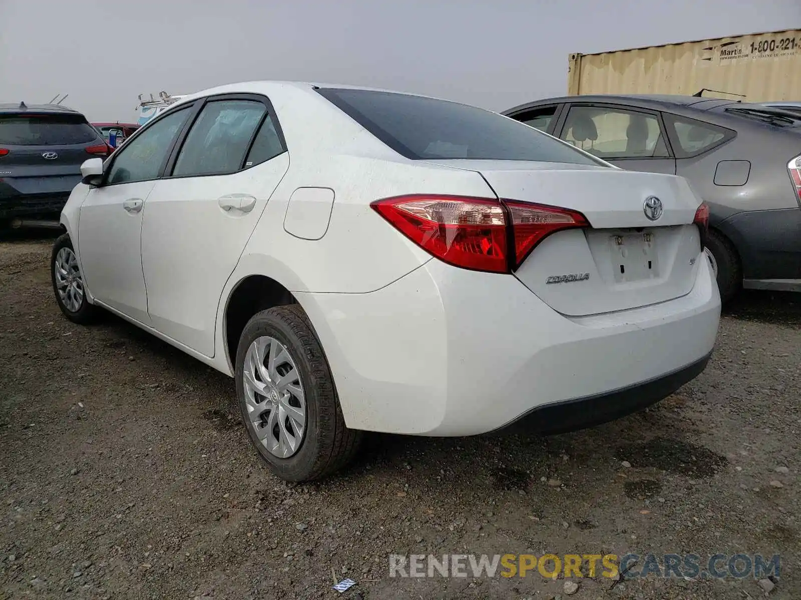 3 Photograph of a damaged car 5YFBURHE6KP899389 TOYOTA COROLLA 2019