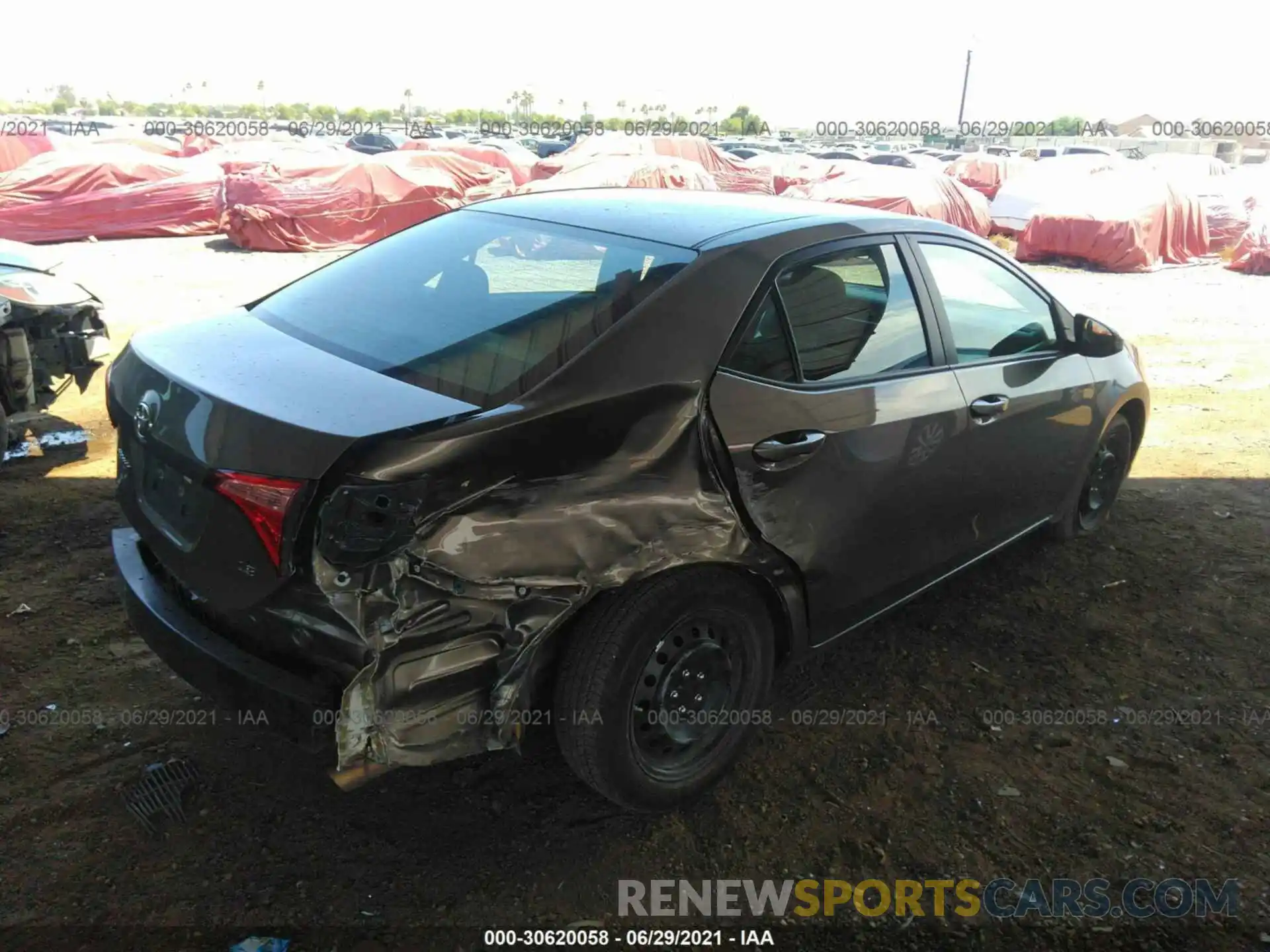 4 Photograph of a damaged car 5YFBURHE6KP899621 TOYOTA COROLLA 2019