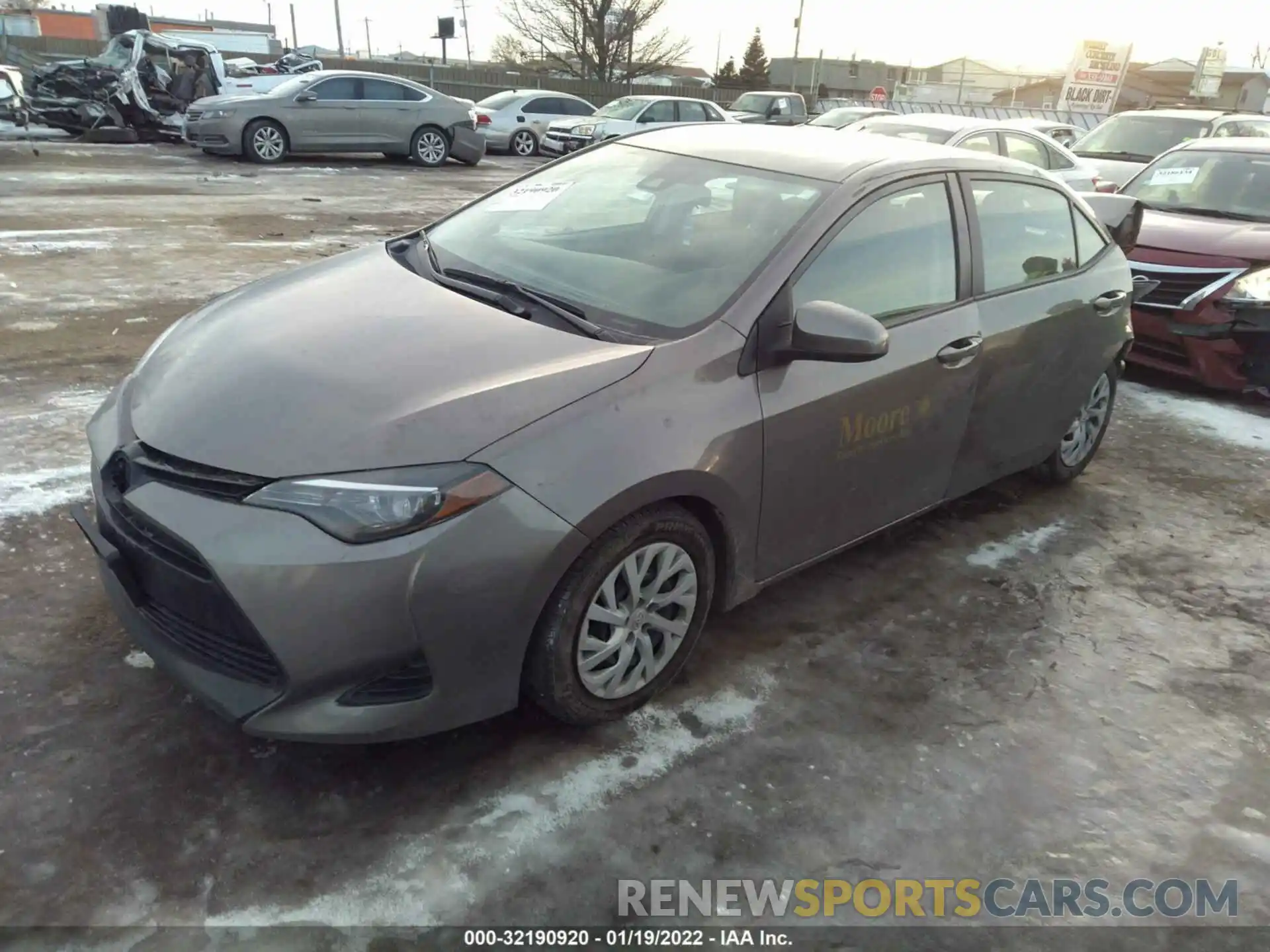 2 Photograph of a damaged car 5YFBURHE6KP899666 TOYOTA COROLLA 2019