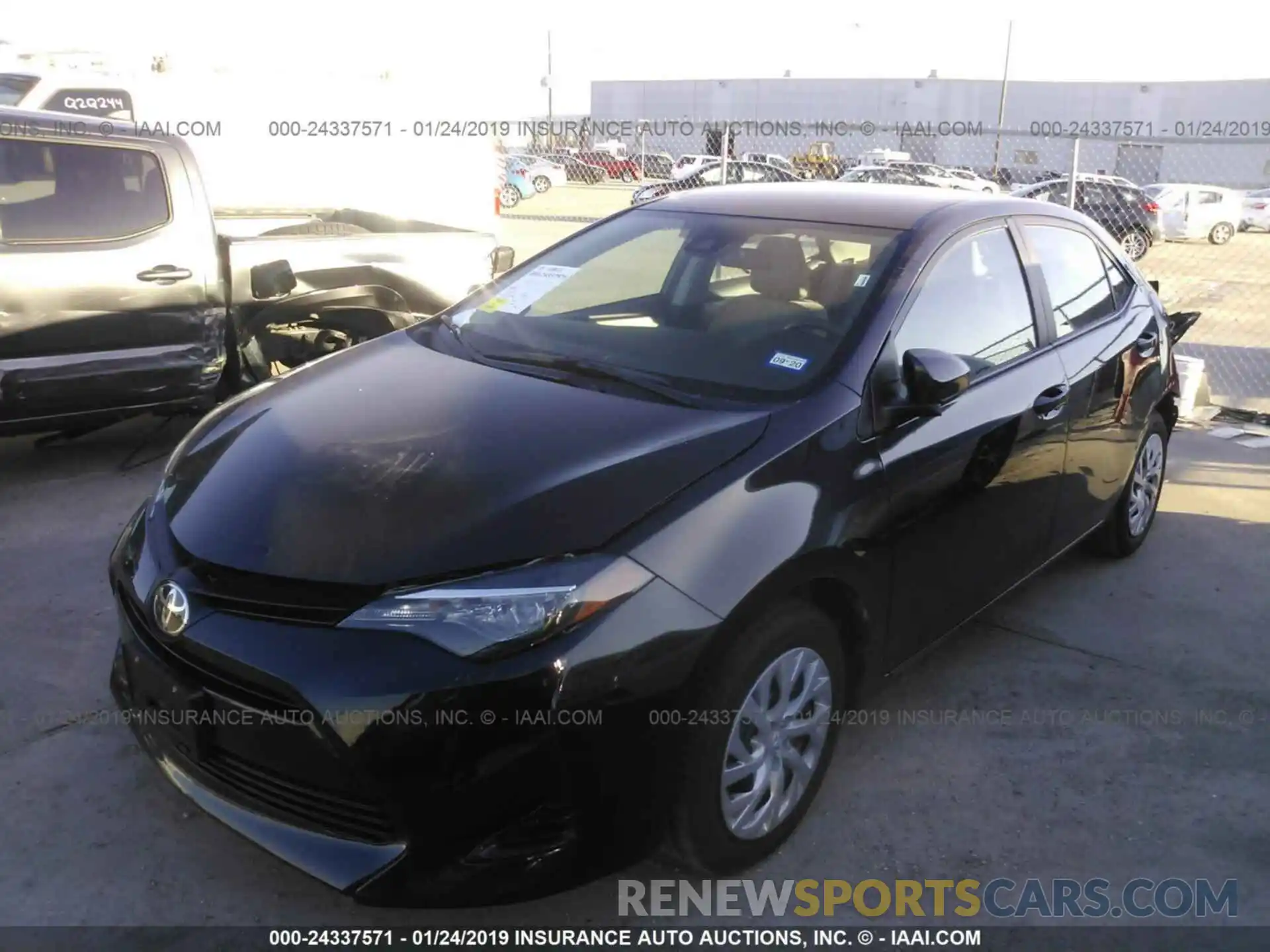 2 Photograph of a damaged car 5YFBURHE6KP899781 TOYOTA COROLLA 2019