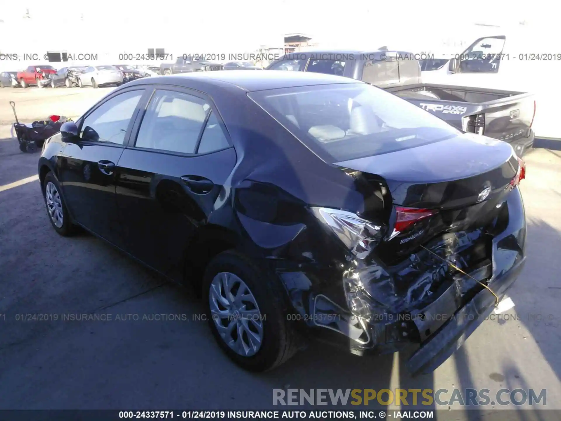 3 Photograph of a damaged car 5YFBURHE6KP899781 TOYOTA COROLLA 2019