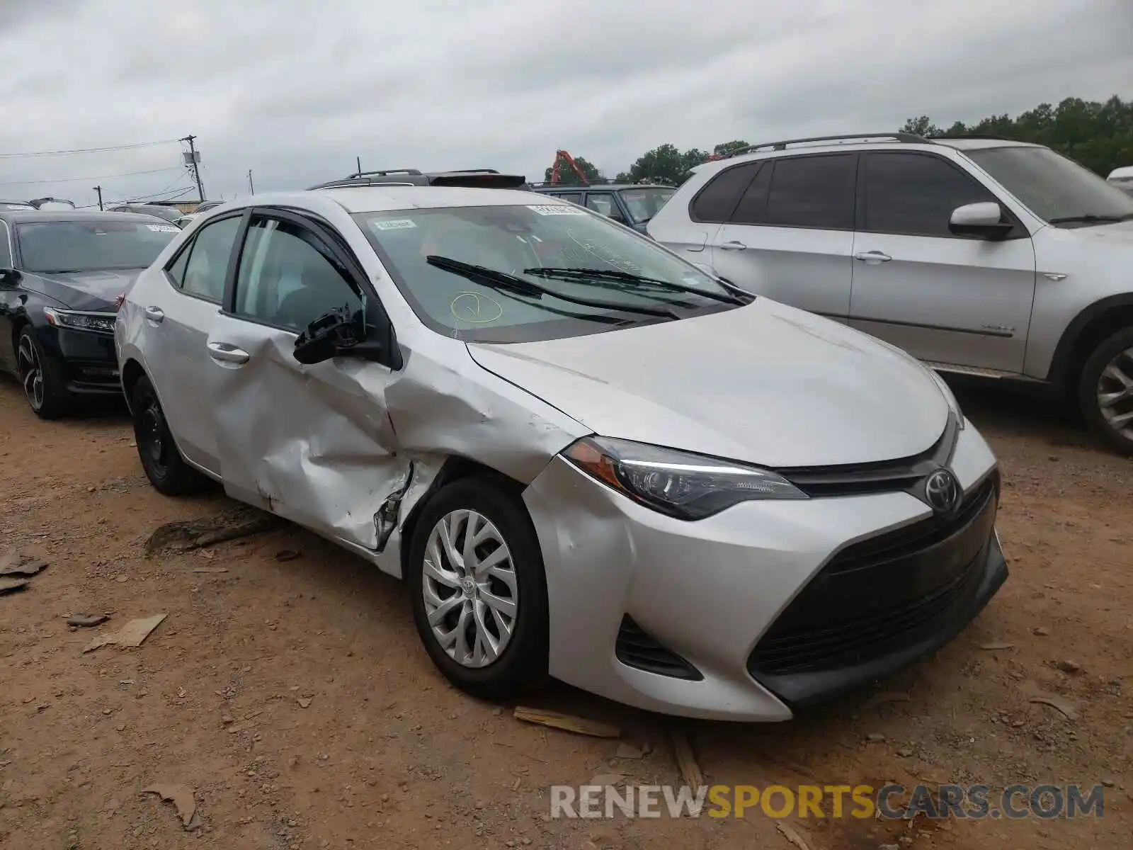 1 Photograph of a damaged car 5YFBURHE6KP899943 TOYOTA COROLLA 2019