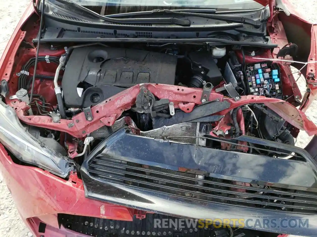 7 Photograph of a damaged car 5YFBURHE6KP900427 TOYOTA COROLLA 2019