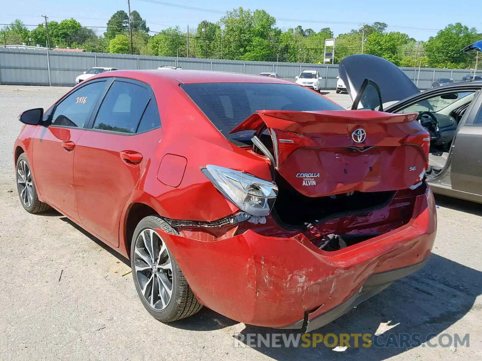 3 Photograph of a damaged car 5YFBURHE6KP900735 TOYOTA COROLLA 2019