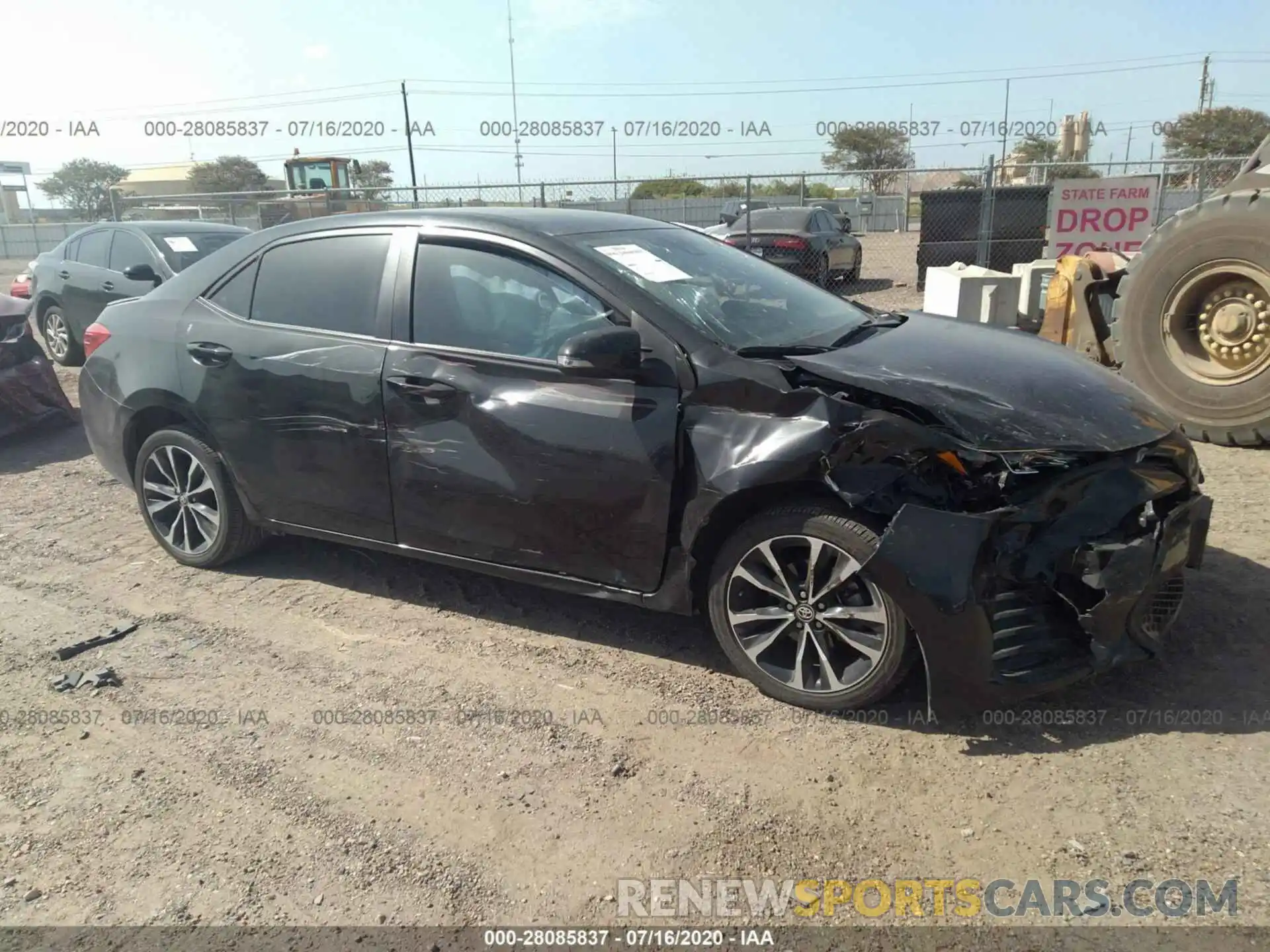 1 Photograph of a damaged car 5YFBURHE6KP900864 TOYOTA COROLLA 2019