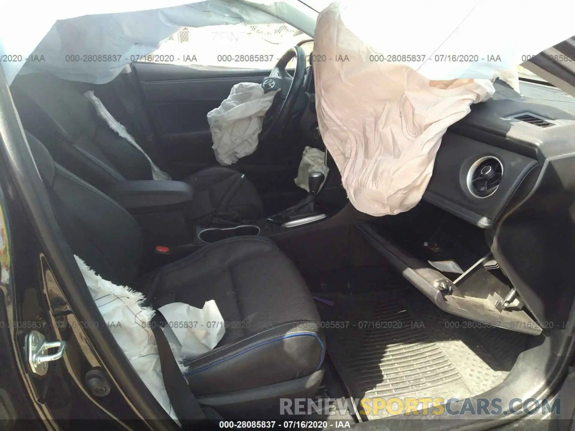 5 Photograph of a damaged car 5YFBURHE6KP900864 TOYOTA COROLLA 2019