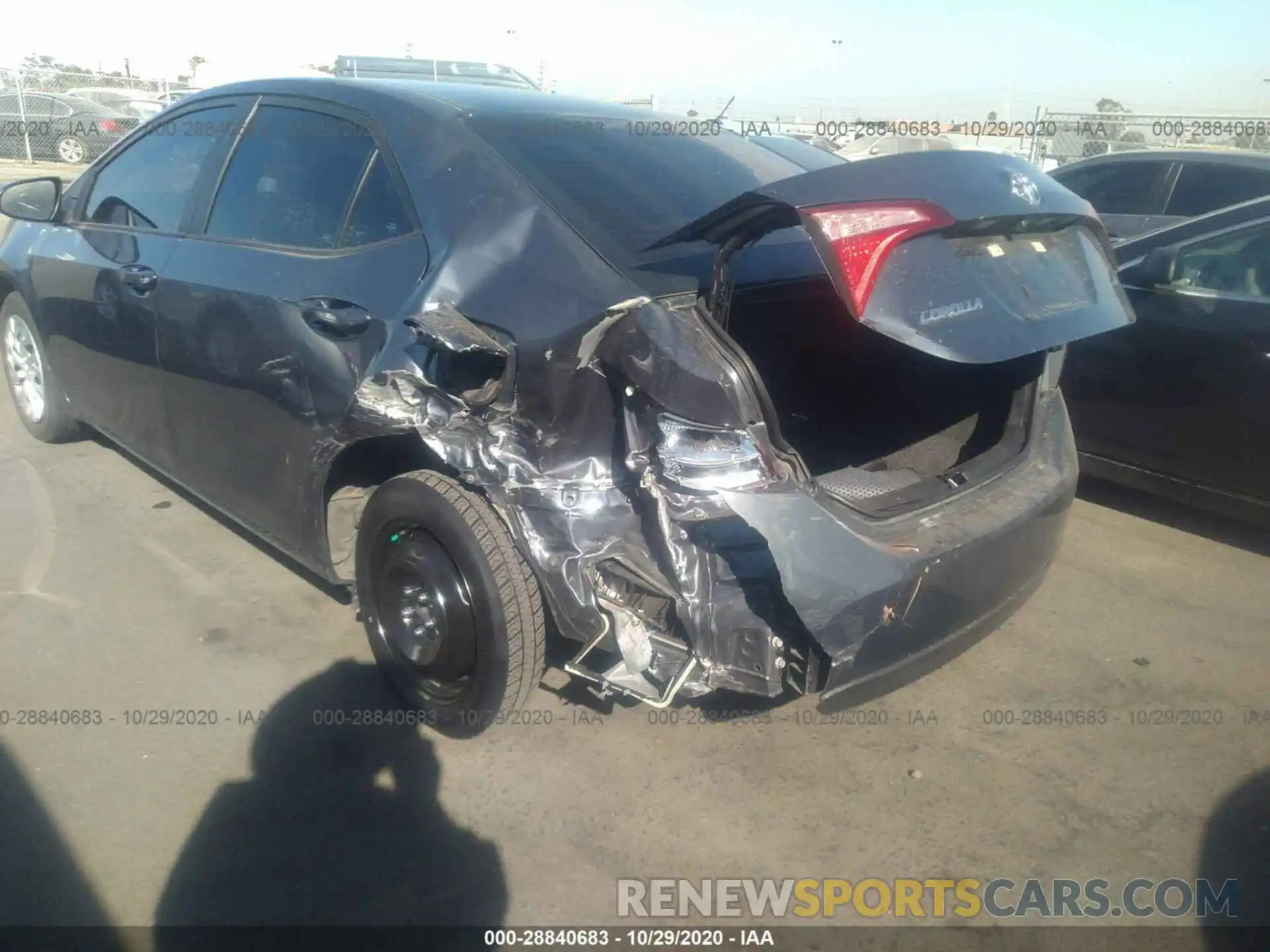 3 Photograph of a damaged car 5YFBURHE6KP901710 TOYOTA COROLLA 2019