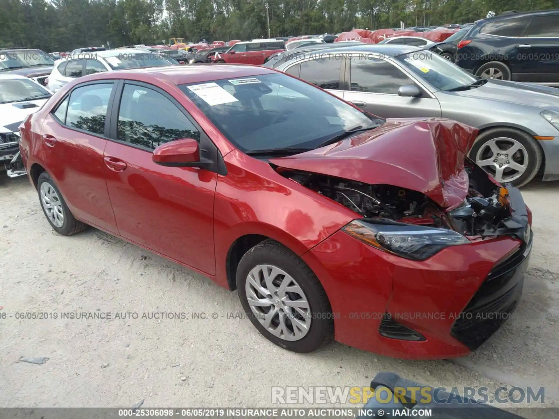 1 Photograph of a damaged car 5YFBURHE6KP901805 TOYOTA COROLLA 2019