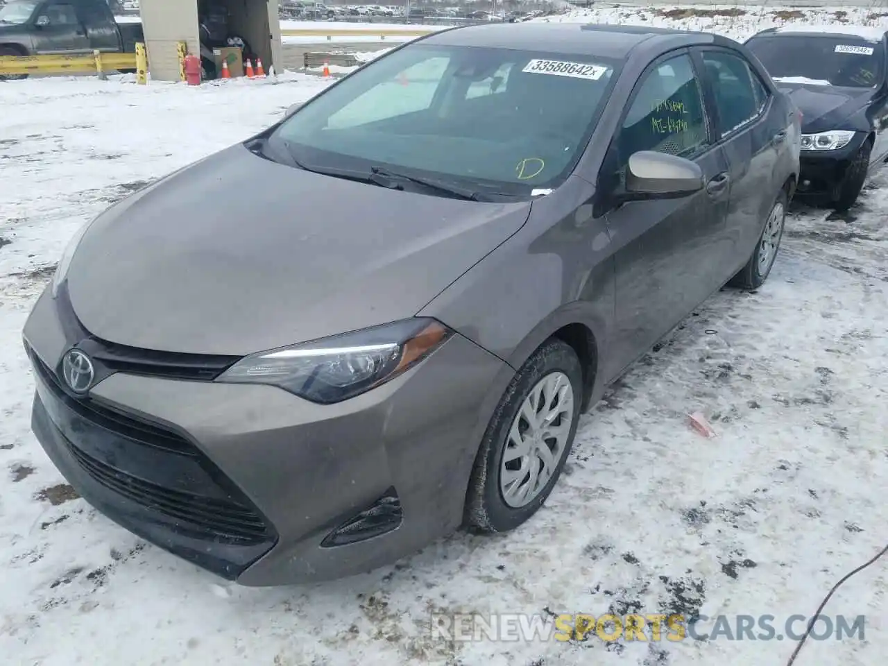 2 Photograph of a damaged car 5YFBURHE6KP902100 TOYOTA COROLLA 2019