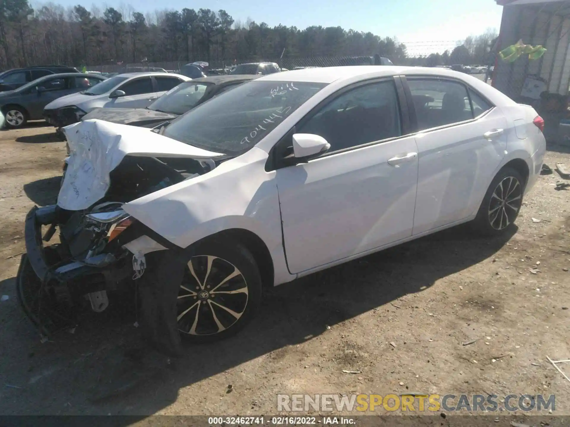 2 Photograph of a damaged car 5YFBURHE6KP904445 TOYOTA COROLLA 2019