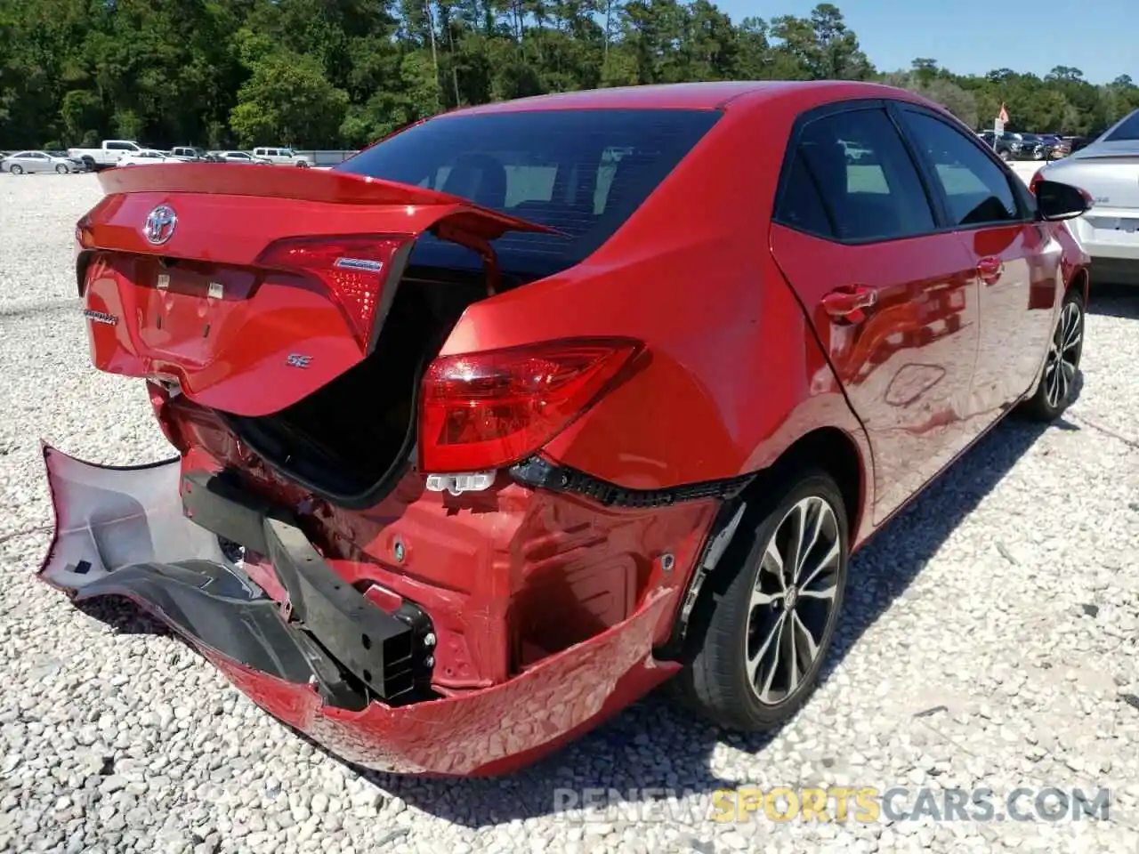 4 Photograph of a damaged car 5YFBURHE6KP904638 TOYOTA COROLLA 2019