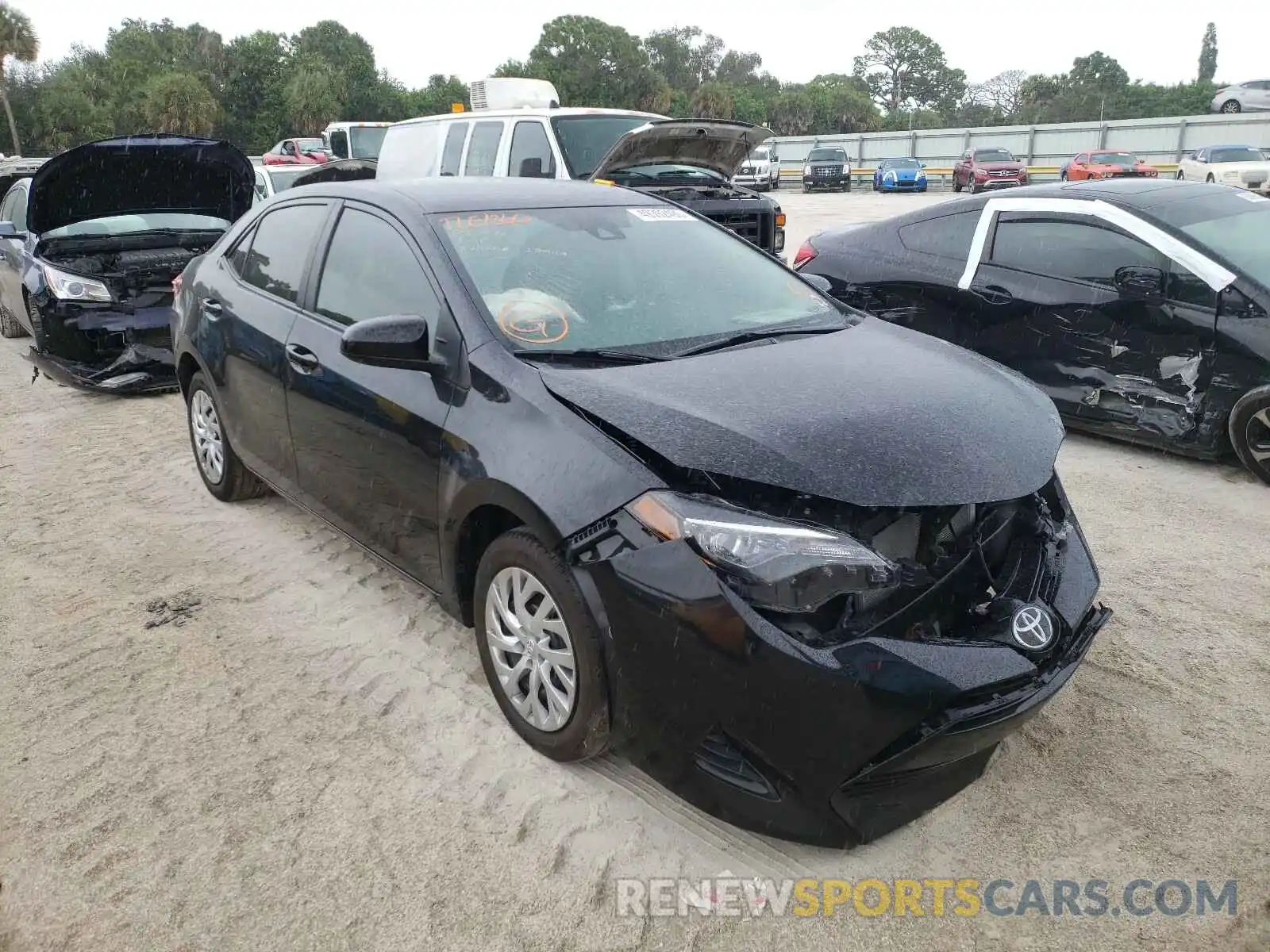 1 Photograph of a damaged car 5YFBURHE6KP905353 TOYOTA COROLLA 2019