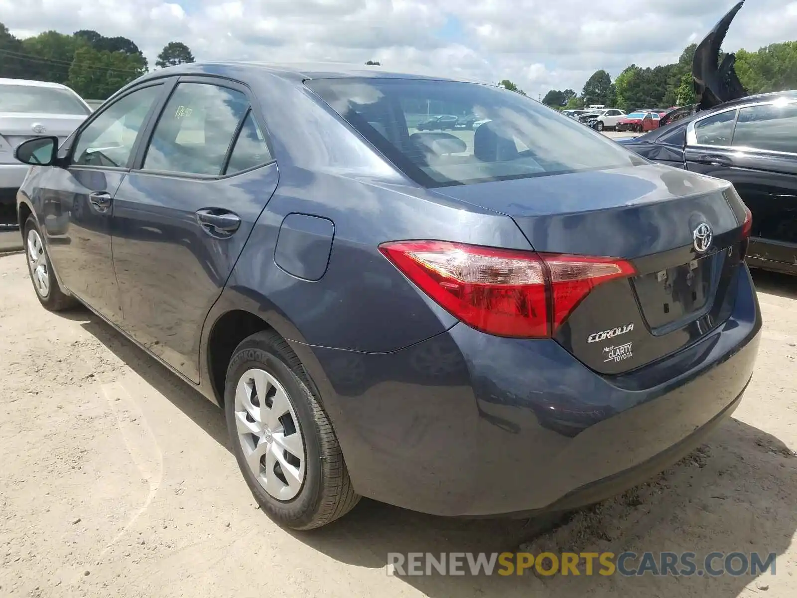 3 Photograph of a damaged car 5YFBURHE6KP905465 TOYOTA COROLLA 2019