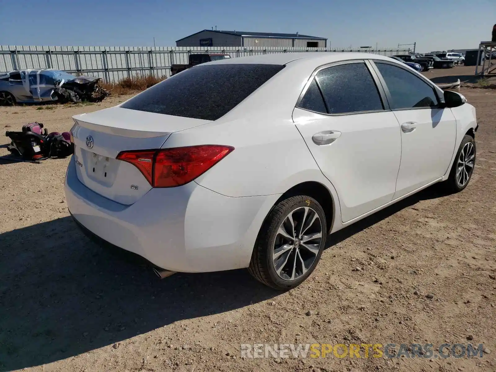 4 Photograph of a damaged car 5YFBURHE6KP905787 TOYOTA COROLLA 2019