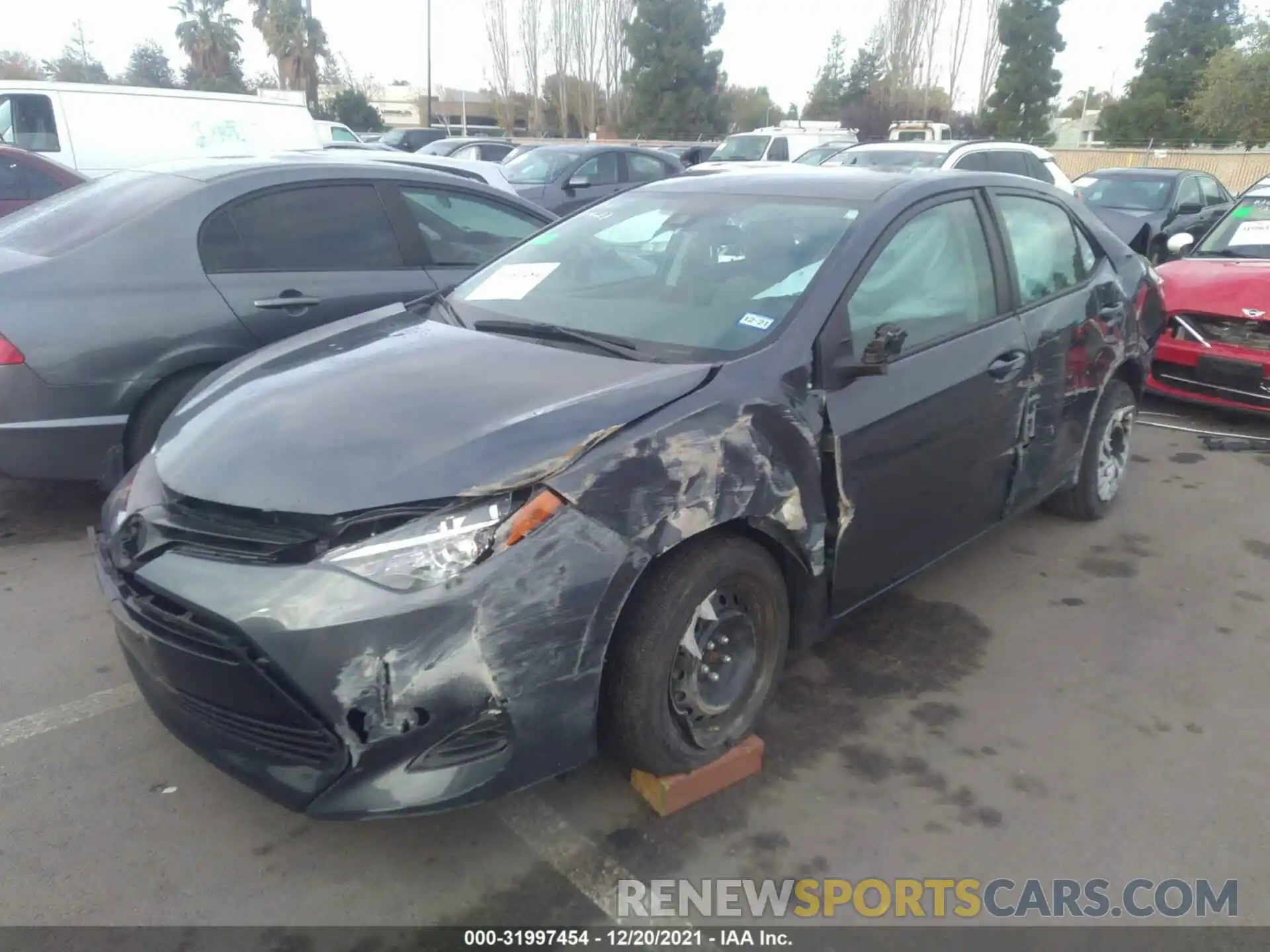 2 Photograph of a damaged car 5YFBURHE6KP906258 TOYOTA COROLLA 2019