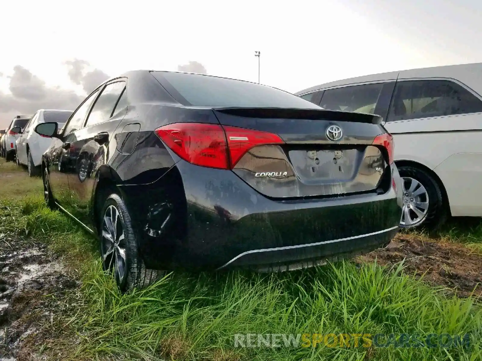 3 Photograph of a damaged car 5YFBURHE6KP906678 TOYOTA COROLLA 2019