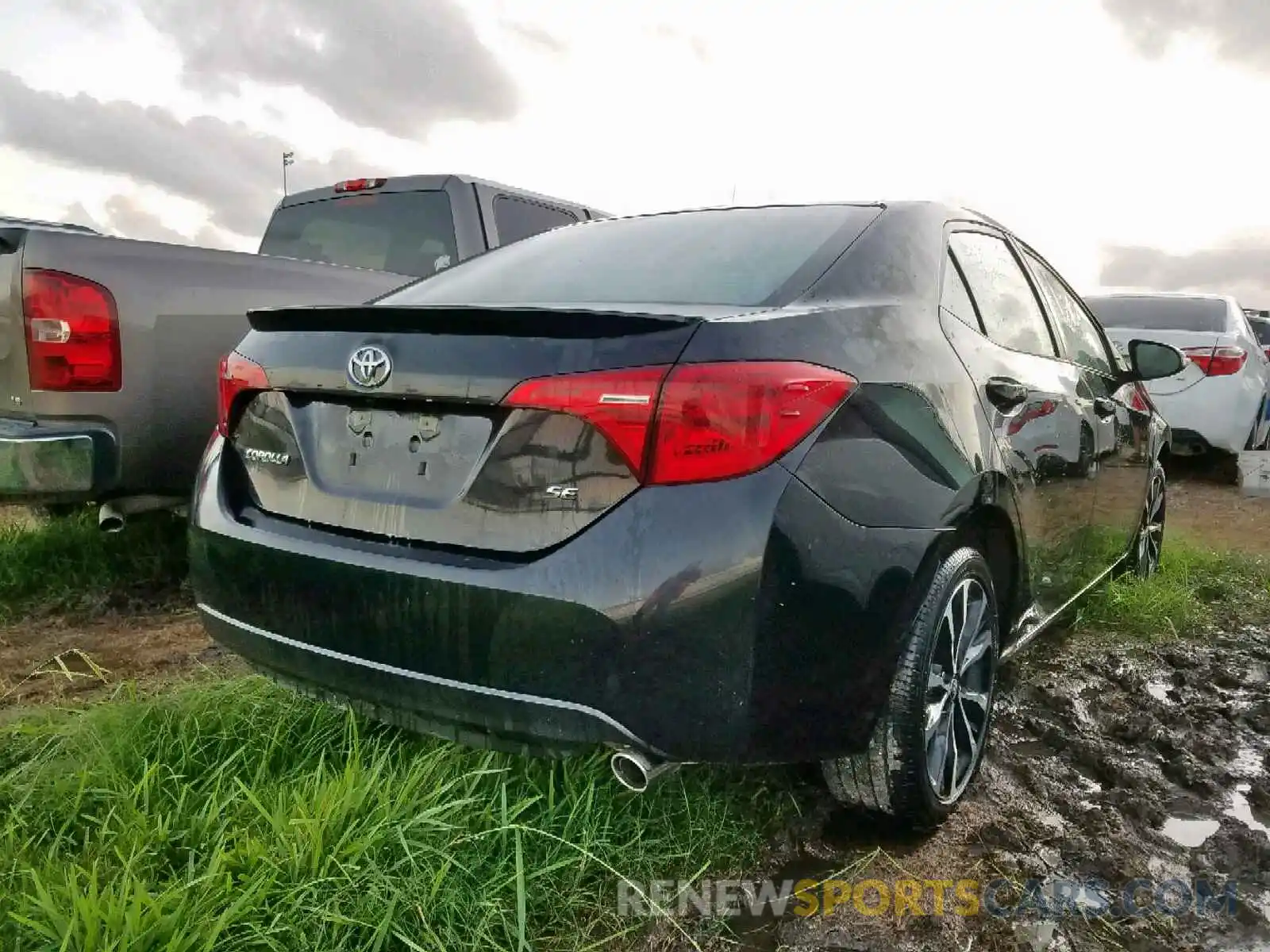 4 Photograph of a damaged car 5YFBURHE6KP906678 TOYOTA COROLLA 2019