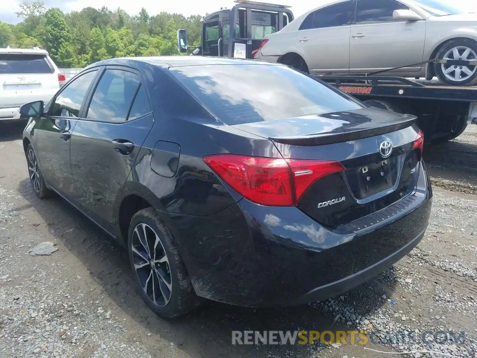 3 Photograph of a damaged car 5YFBURHE6KP907166 TOYOTA COROLLA 2019