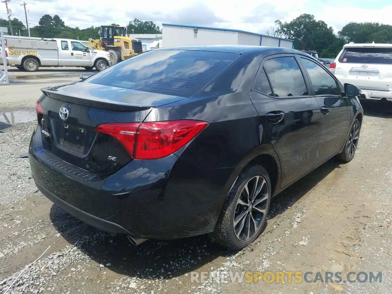 4 Photograph of a damaged car 5YFBURHE6KP907166 TOYOTA COROLLA 2019