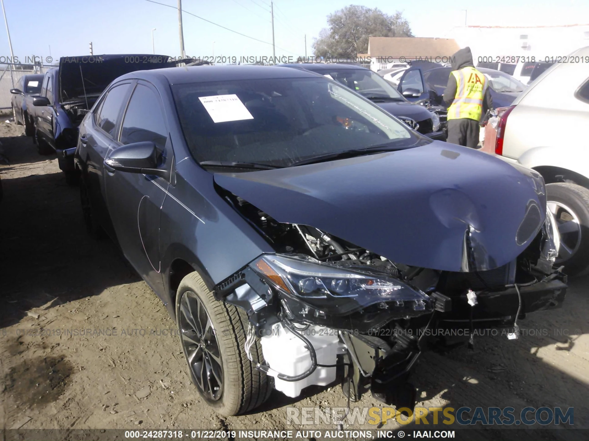 1 Photograph of a damaged car 5YFBURHE6KP907572 TOYOTA COROLLA 2019