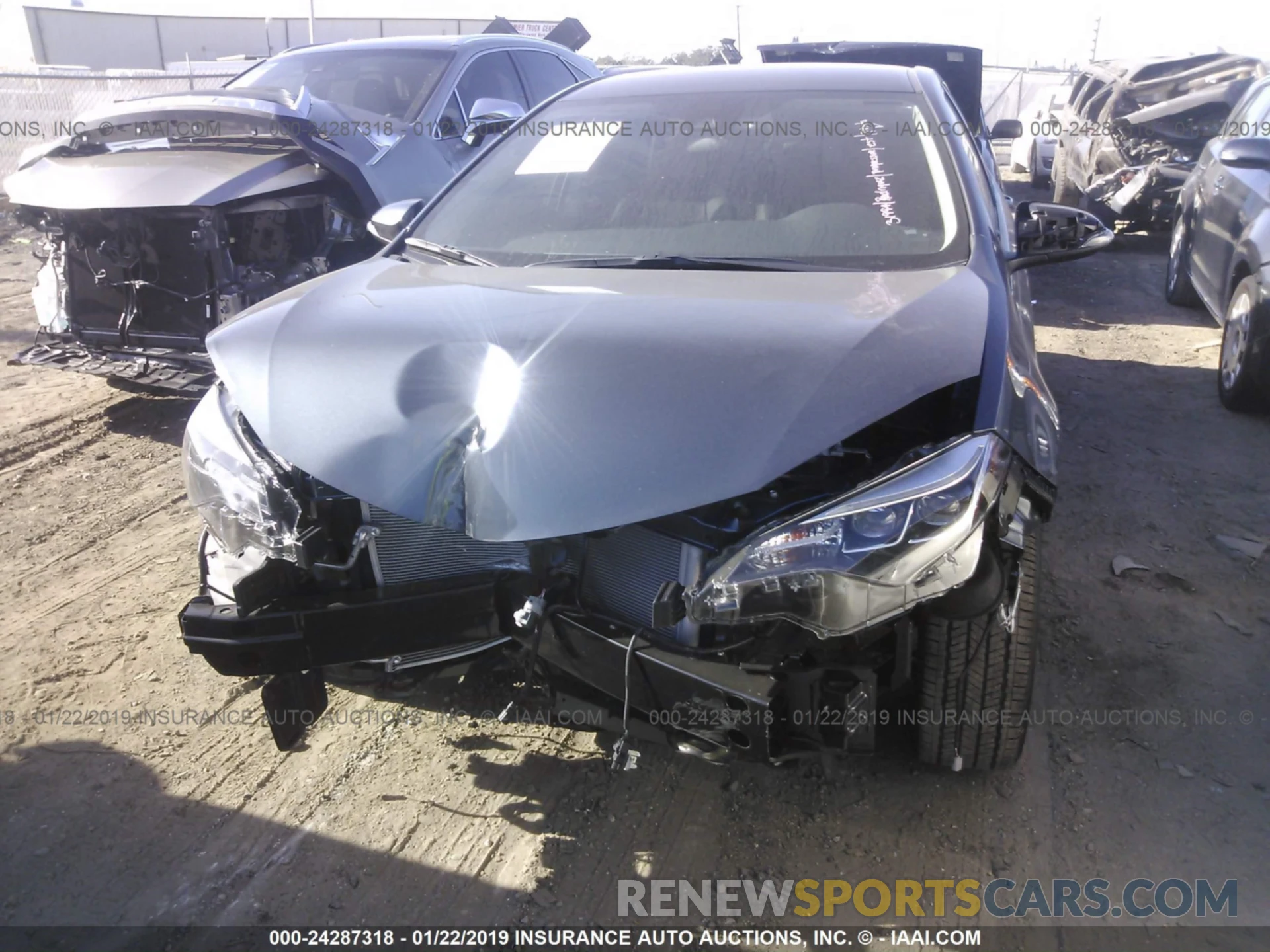 6 Photograph of a damaged car 5YFBURHE6KP907572 TOYOTA COROLLA 2019