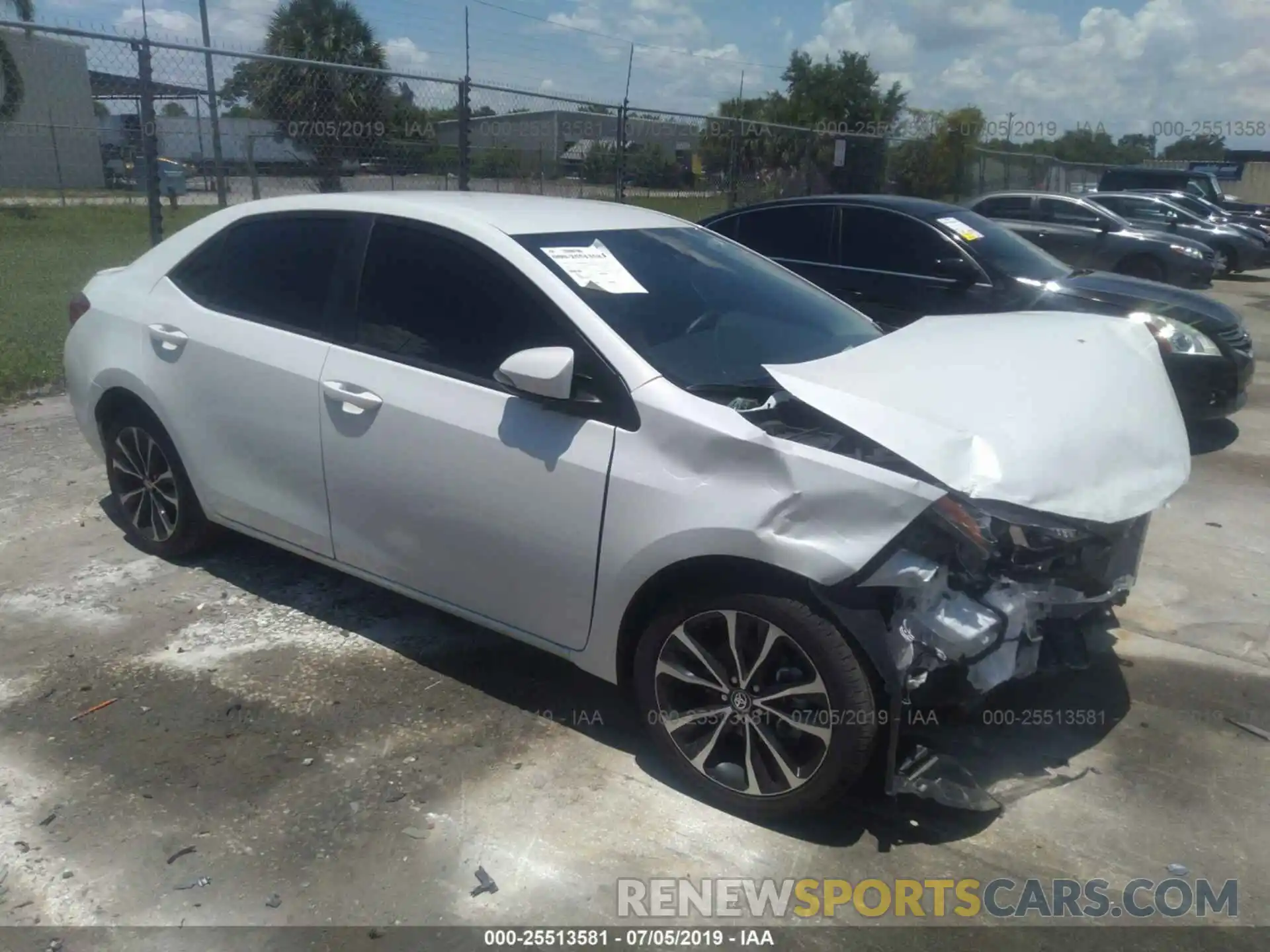 1 Photograph of a damaged car 5YFBURHE6KP908074 TOYOTA COROLLA 2019