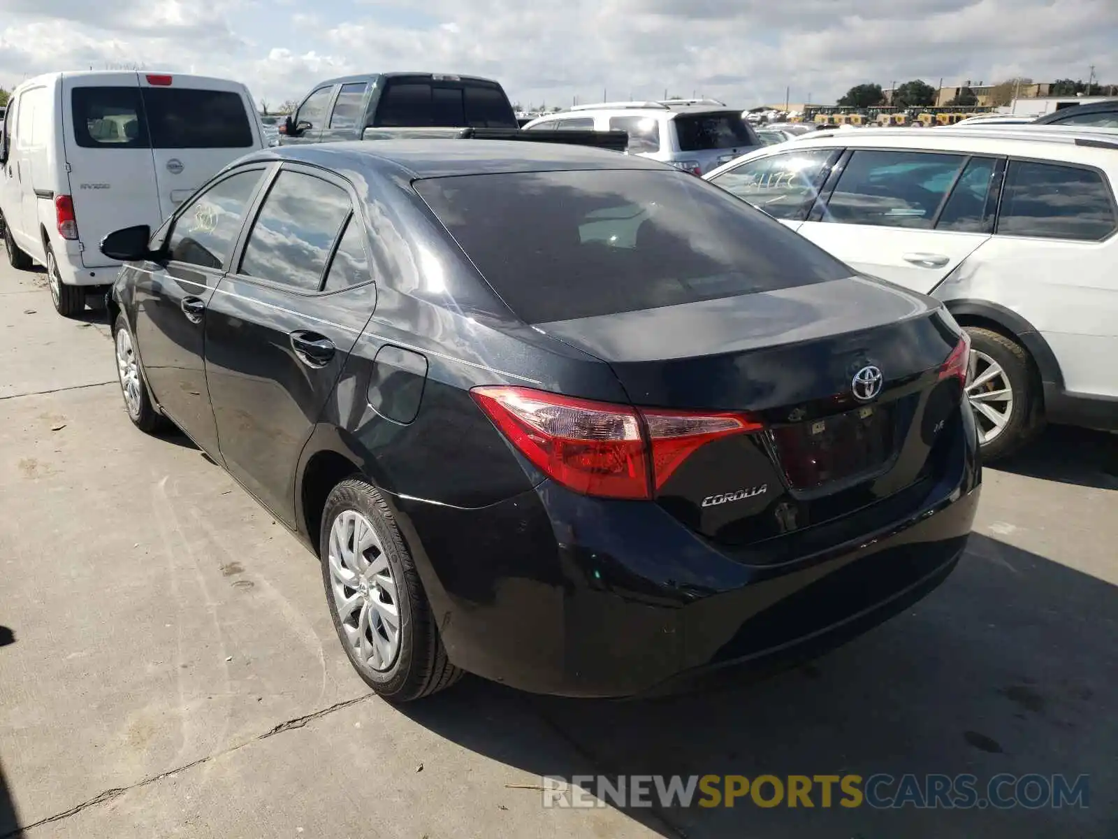 3 Photograph of a damaged car 5YFBURHE6KP908673 TOYOTA COROLLA 2019