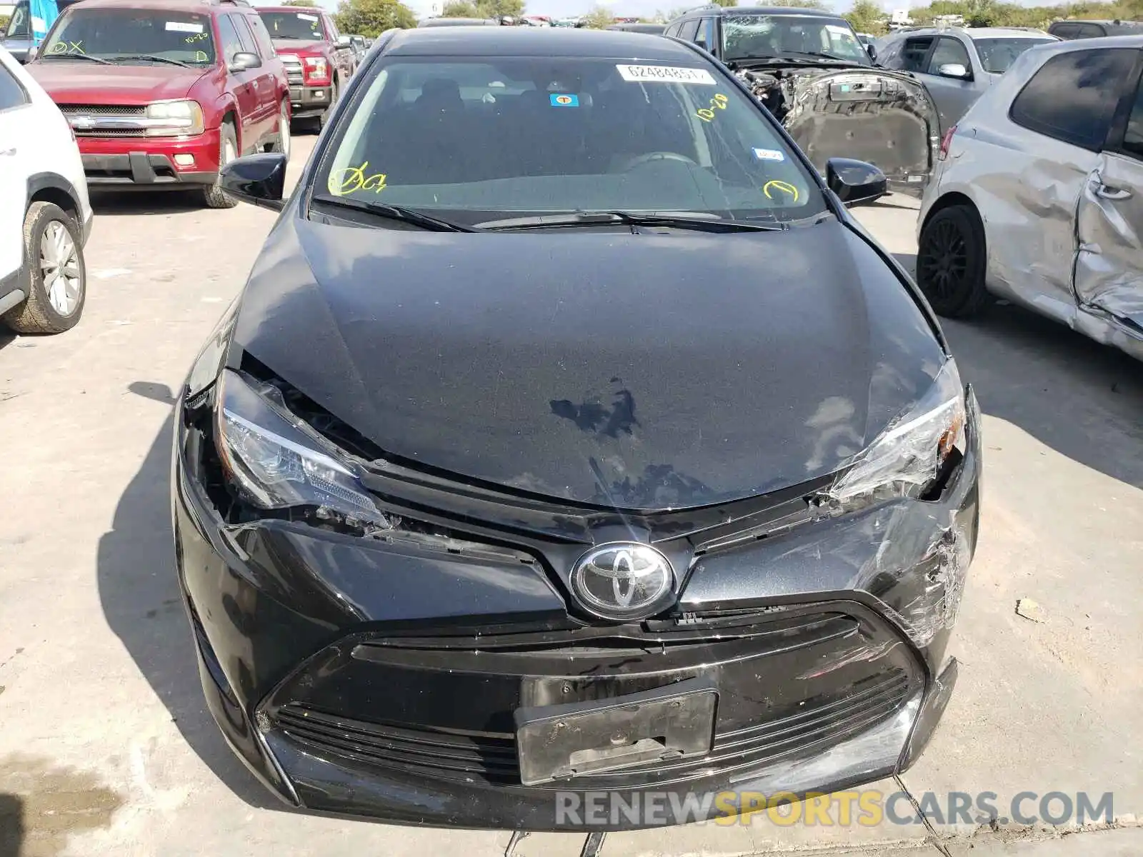 9 Photograph of a damaged car 5YFBURHE6KP908673 TOYOTA COROLLA 2019