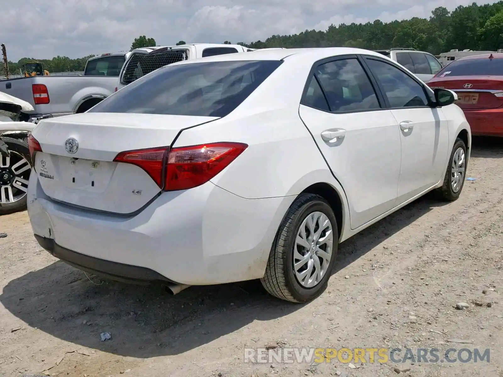 4 Photograph of a damaged car 5YFBURHE6KP909483 TOYOTA COROLLA 2019