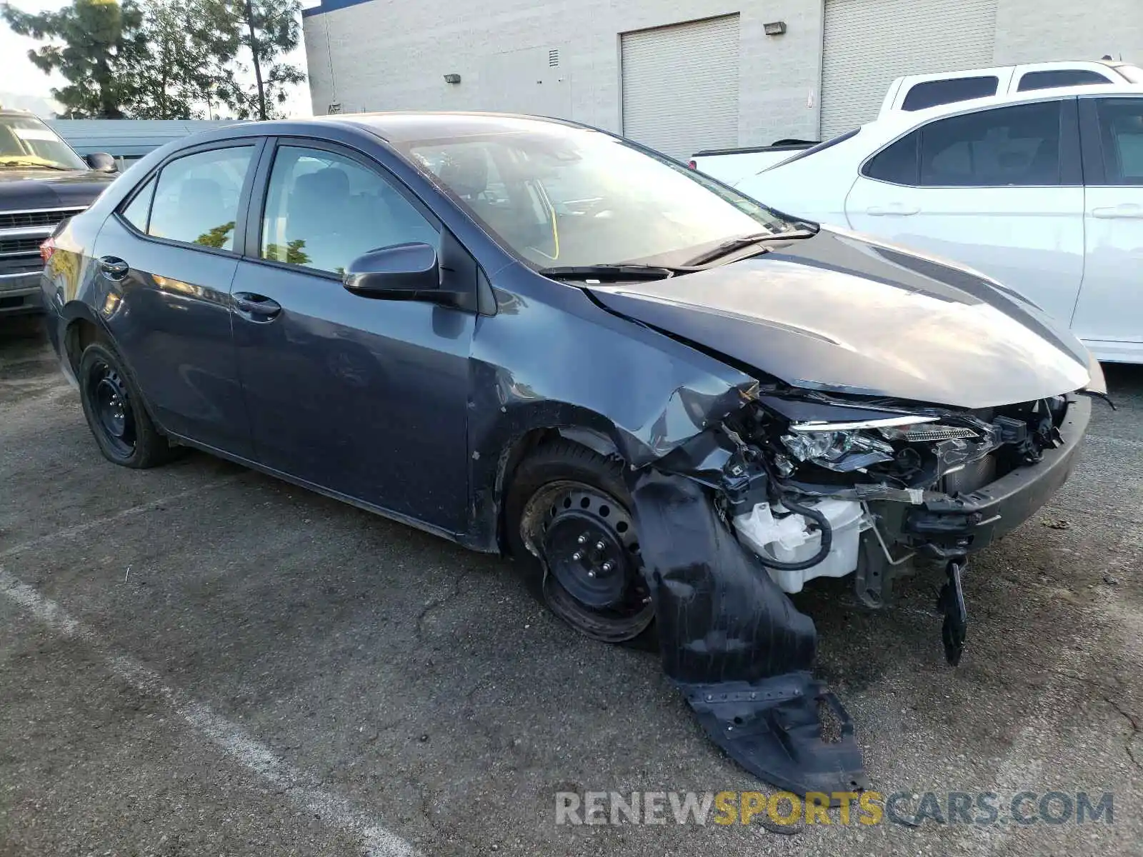 1 Photograph of a damaged car 5YFBURHE6KP909564 TOYOTA COROLLA 2019