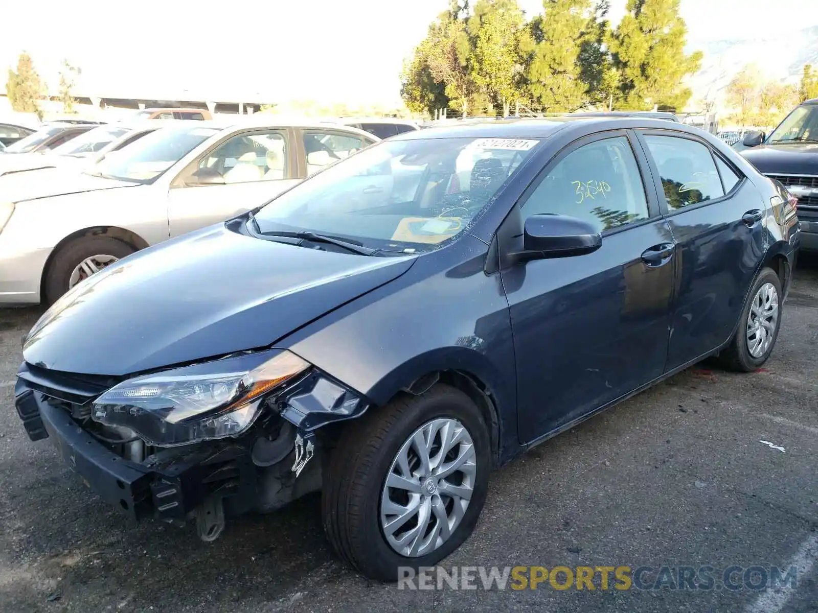 2 Photograph of a damaged car 5YFBURHE6KP909564 TOYOTA COROLLA 2019