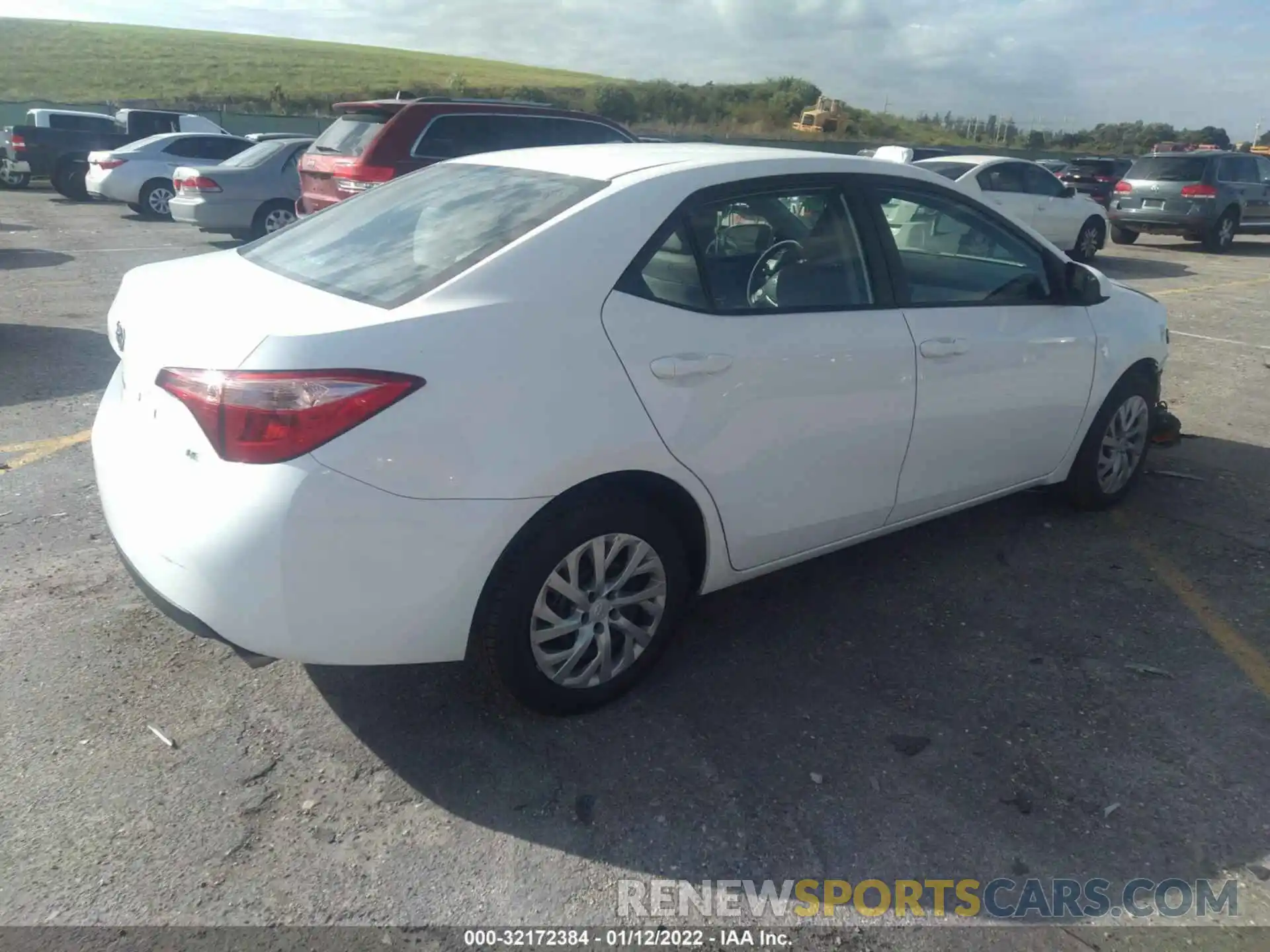 4 Photograph of a damaged car 5YFBURHE6KP909743 TOYOTA COROLLA 2019