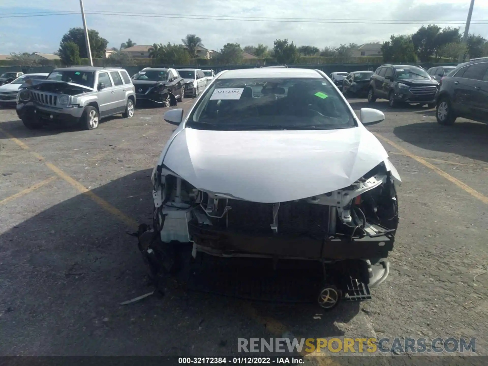 6 Photograph of a damaged car 5YFBURHE6KP909743 TOYOTA COROLLA 2019