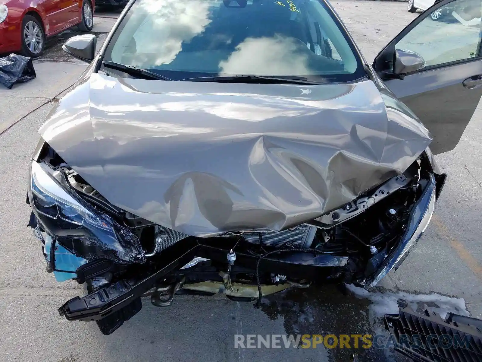 7 Photograph of a damaged car 5YFBURHE6KP910164 TOYOTA COROLLA 2019