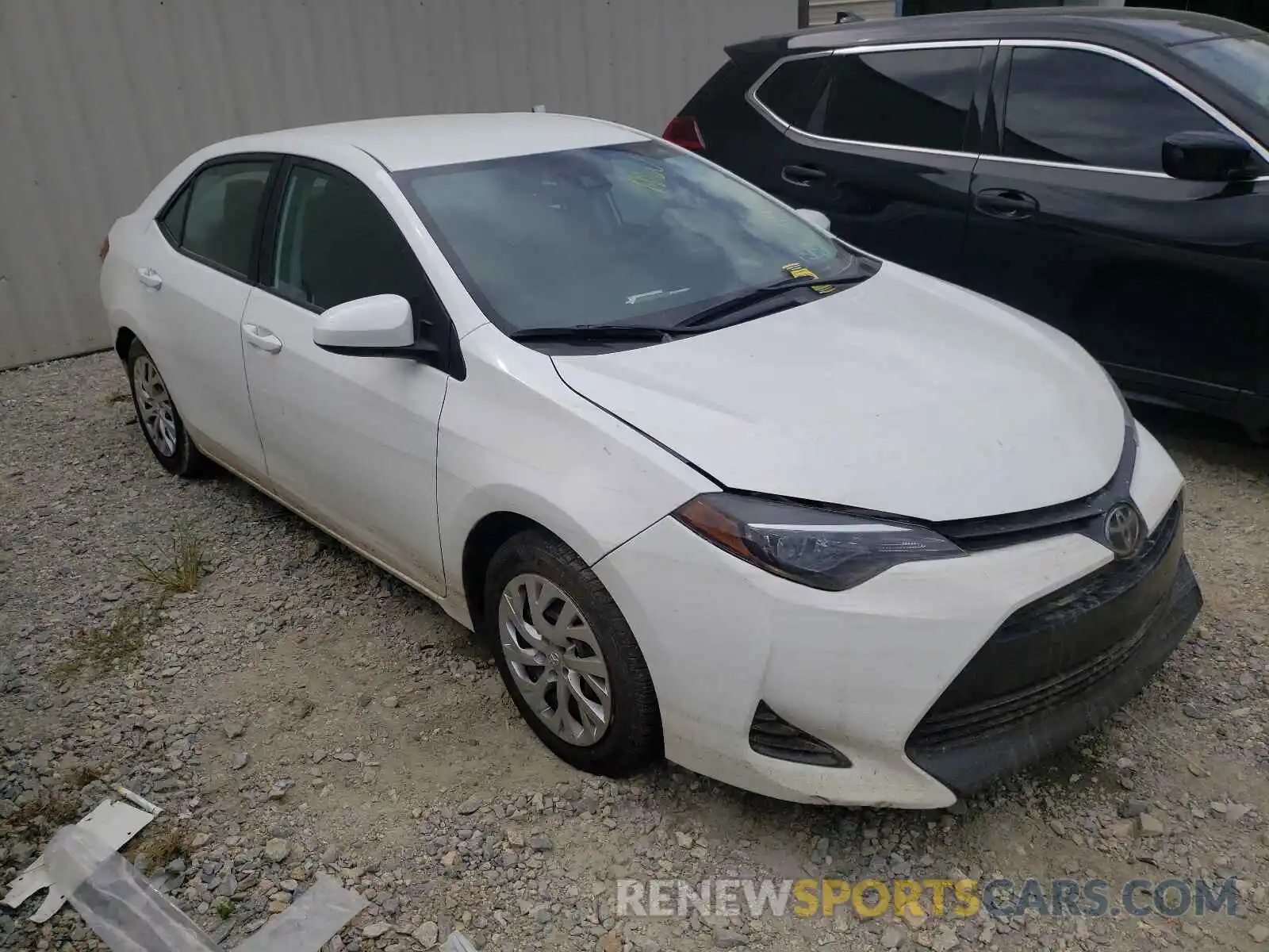 1 Photograph of a damaged car 5YFBURHE6KP910973 TOYOTA COROLLA 2019