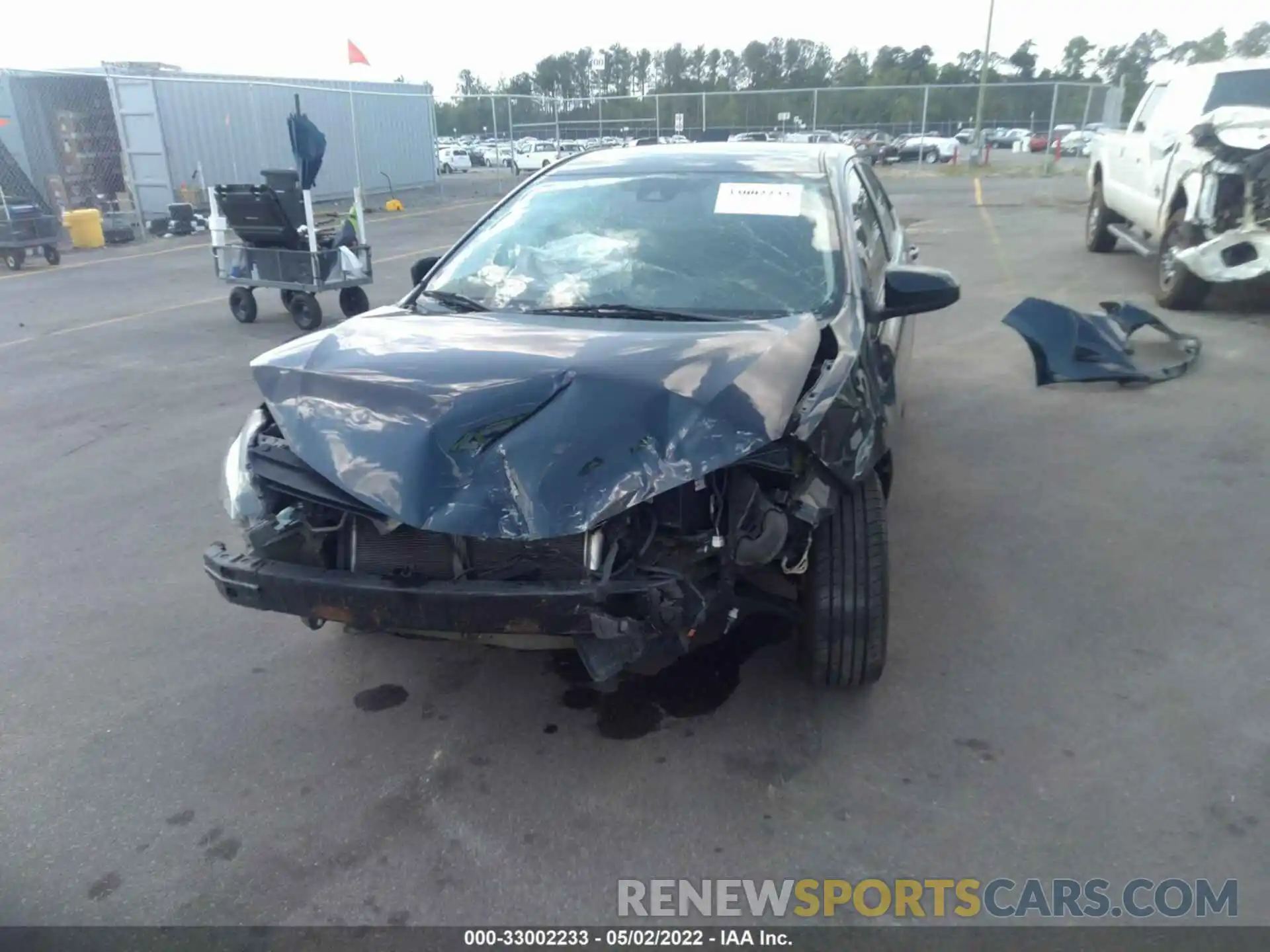 6 Photograph of a damaged car 5YFBURHE6KP910990 TOYOTA COROLLA 2019