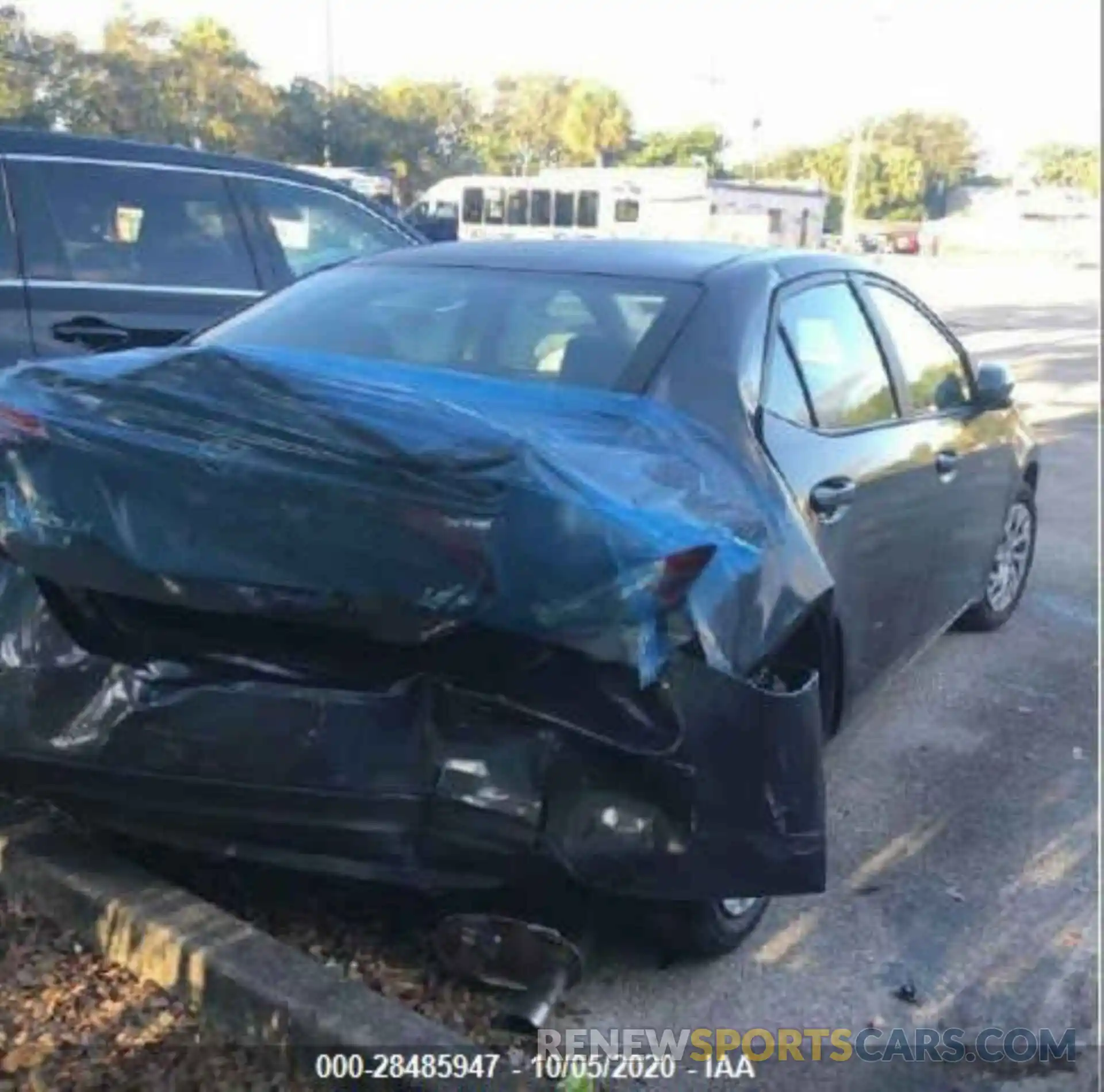 4 Photograph of a damaged car 5YFBURHE6KP911668 TOYOTA COROLLA 2019