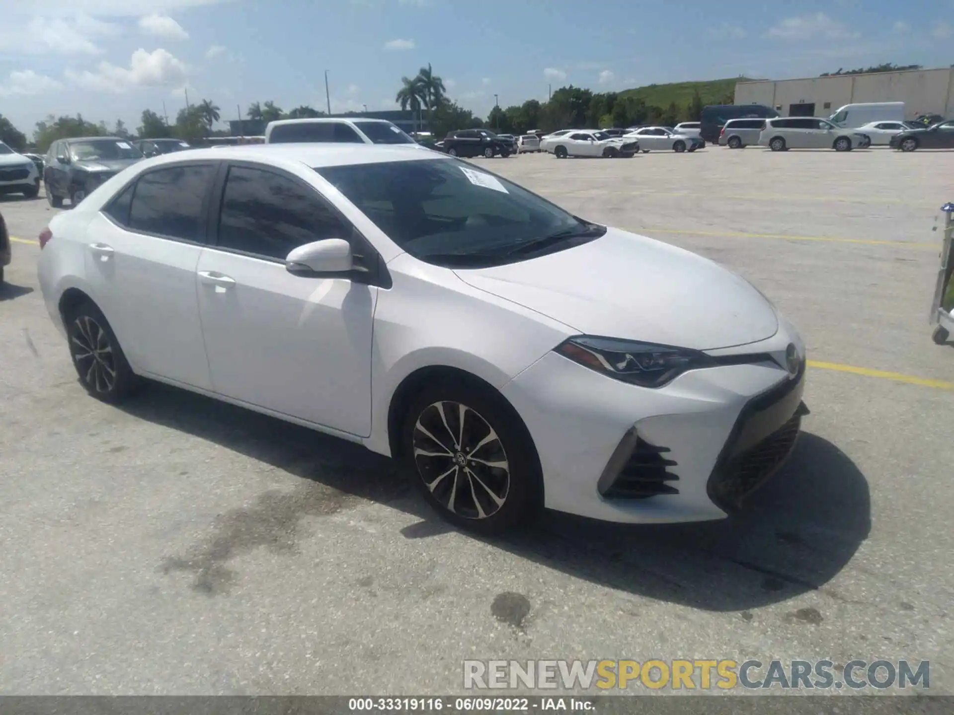 1 Photograph of a damaged car 5YFBURHE6KP911671 TOYOTA COROLLA 2019