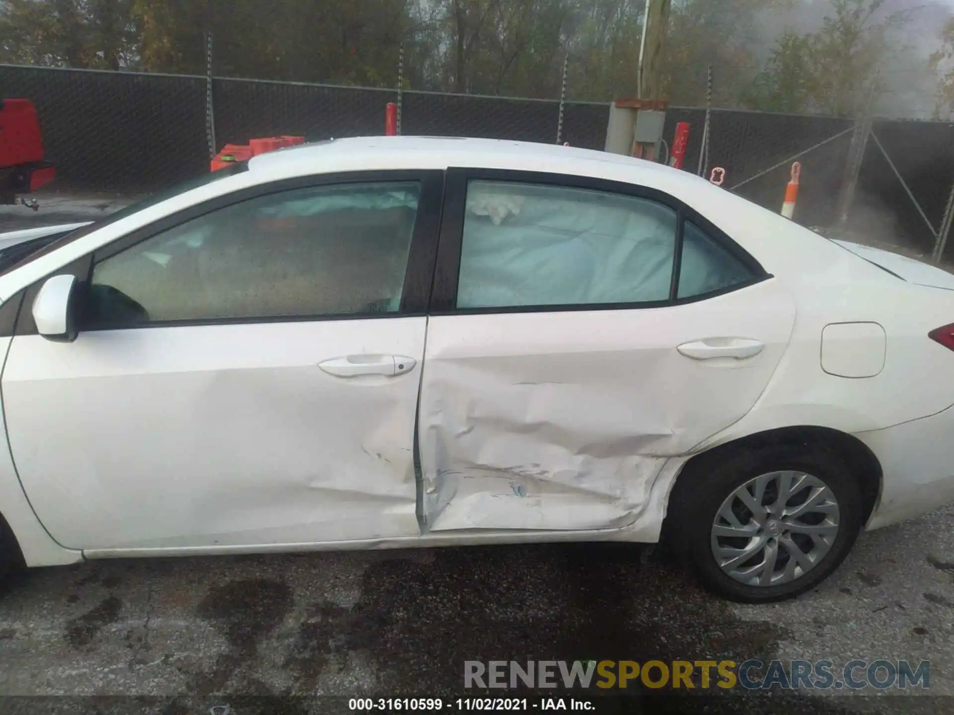 6 Photograph of a damaged car 5YFBURHE6KP913582 TOYOTA COROLLA 2019