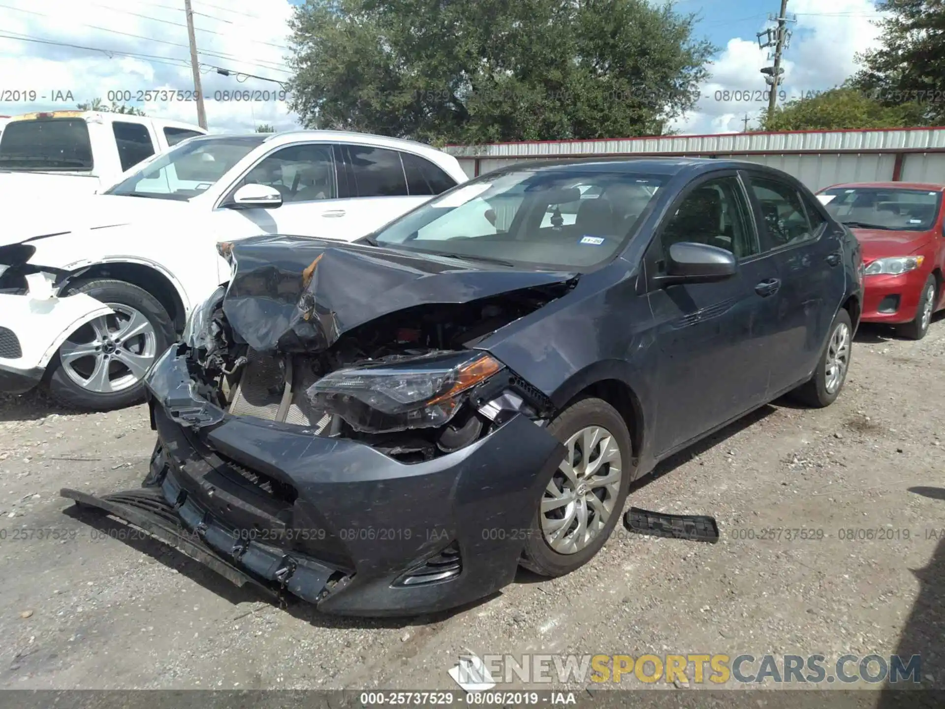 2 Photograph of a damaged car 5YFBURHE6KP915963 TOYOTA COROLLA 2019