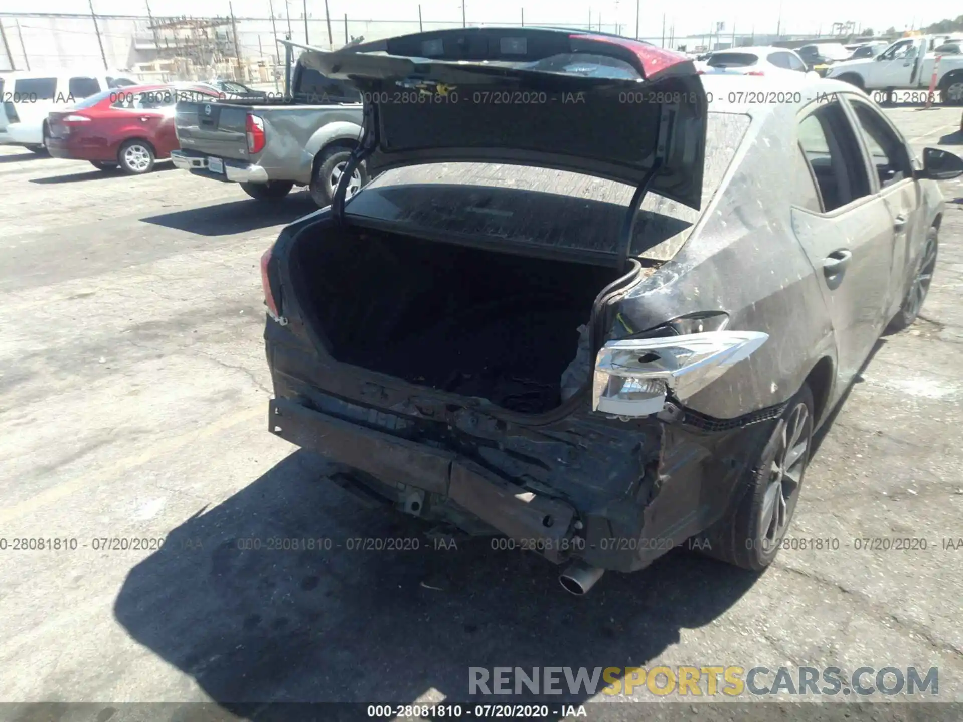 6 Photograph of a damaged car 5YFBURHE6KP917020 TOYOTA COROLLA 2019