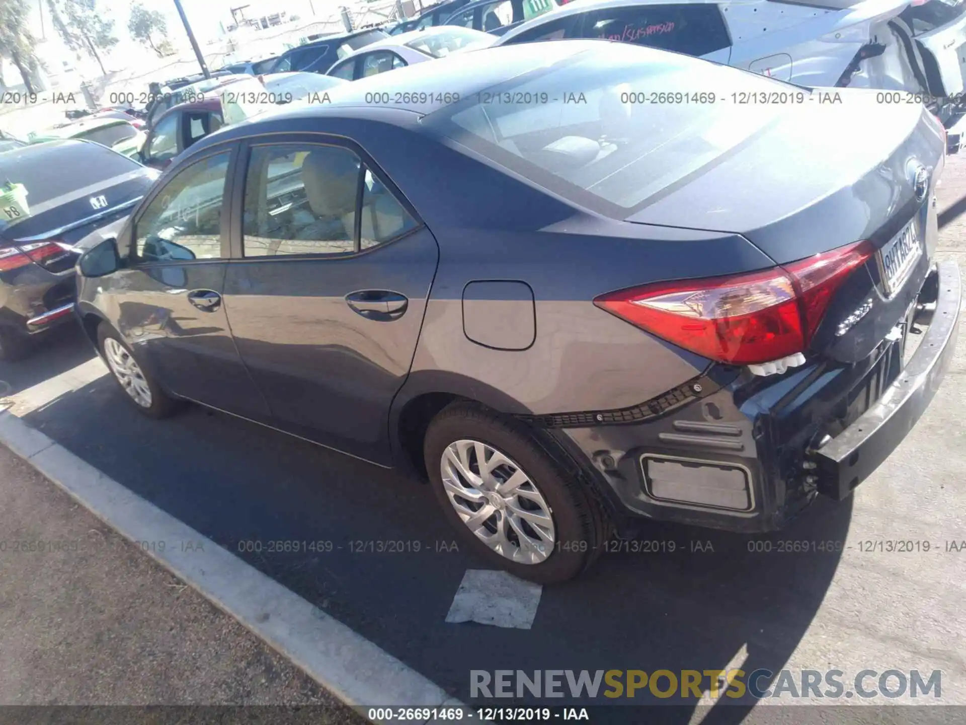 3 Photograph of a damaged car 5YFBURHE6KP917227 TOYOTA COROLLA 2019