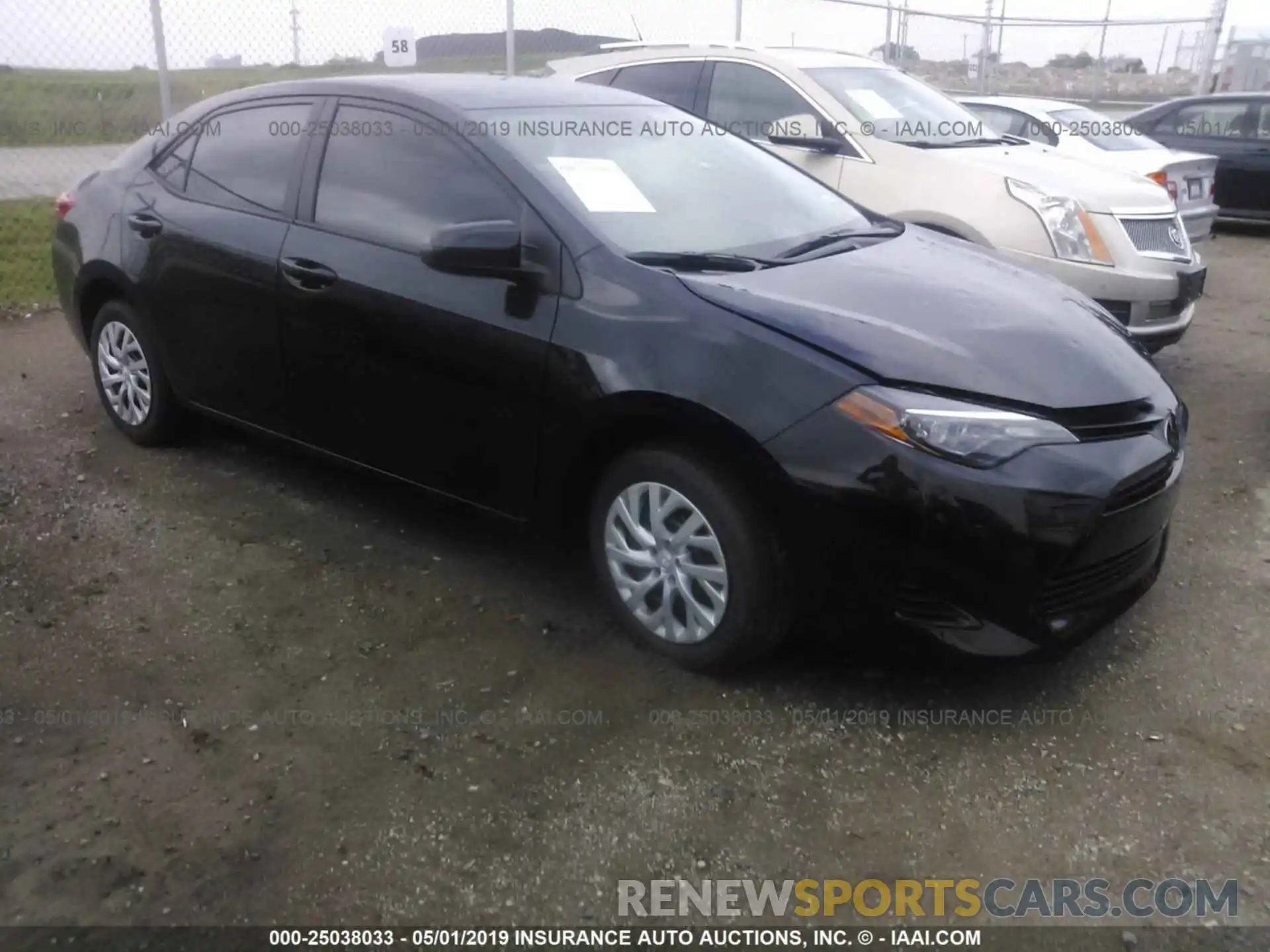 1 Photograph of a damaged car 5YFBURHE6KP917339 TOYOTA COROLLA 2019