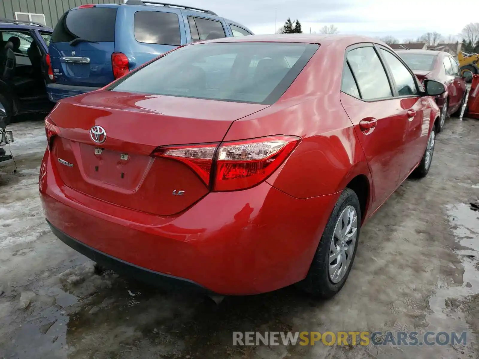 4 Photograph of a damaged car 5YFBURHE6KP917521 TOYOTA COROLLA 2019