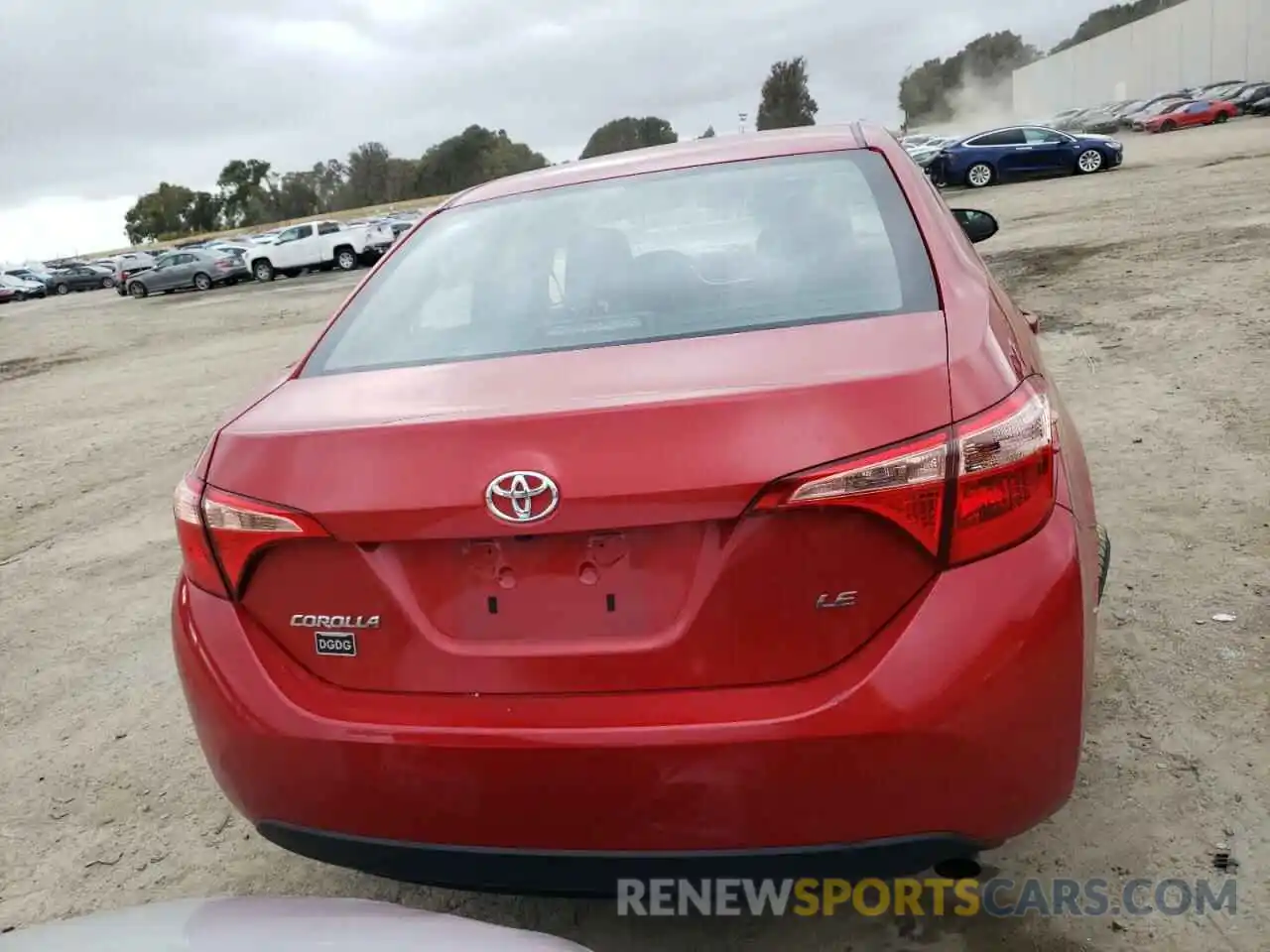 6 Photograph of a damaged car 5YFBURHE6KP917678 TOYOTA COROLLA 2019